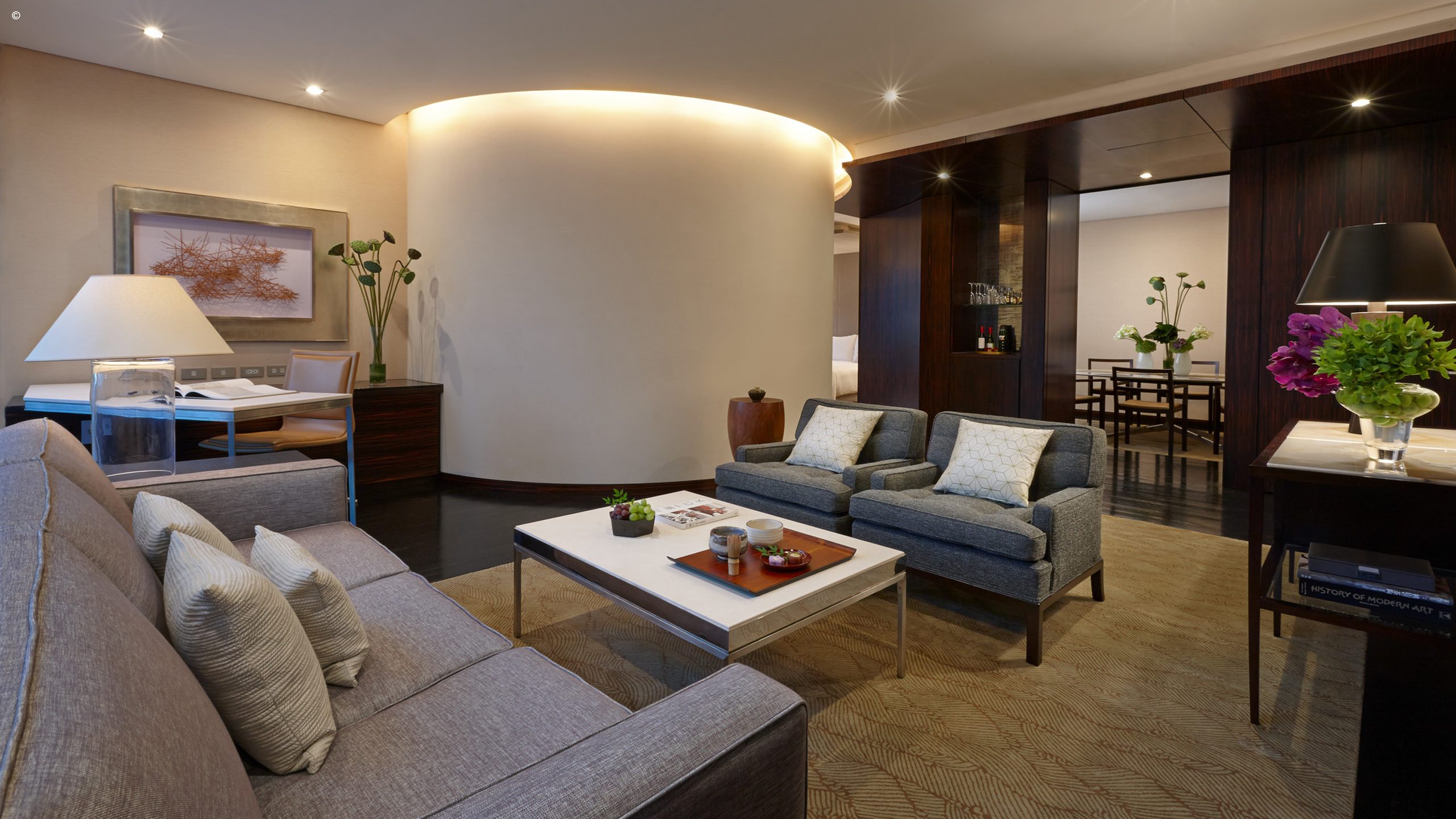 Four Seasons Tokyo