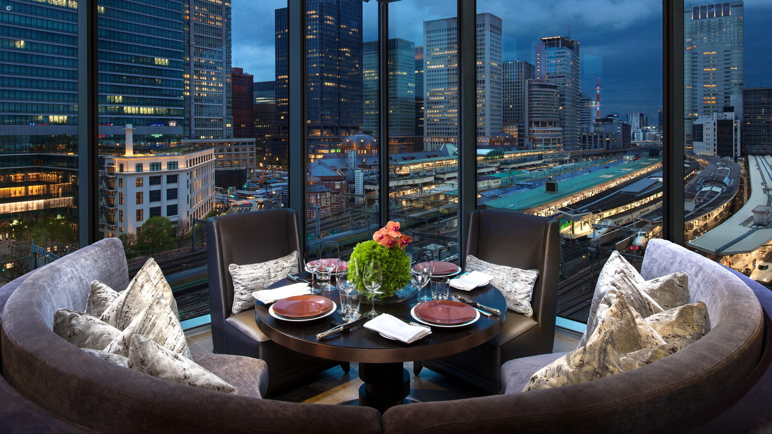 Four Seasons Tokyo