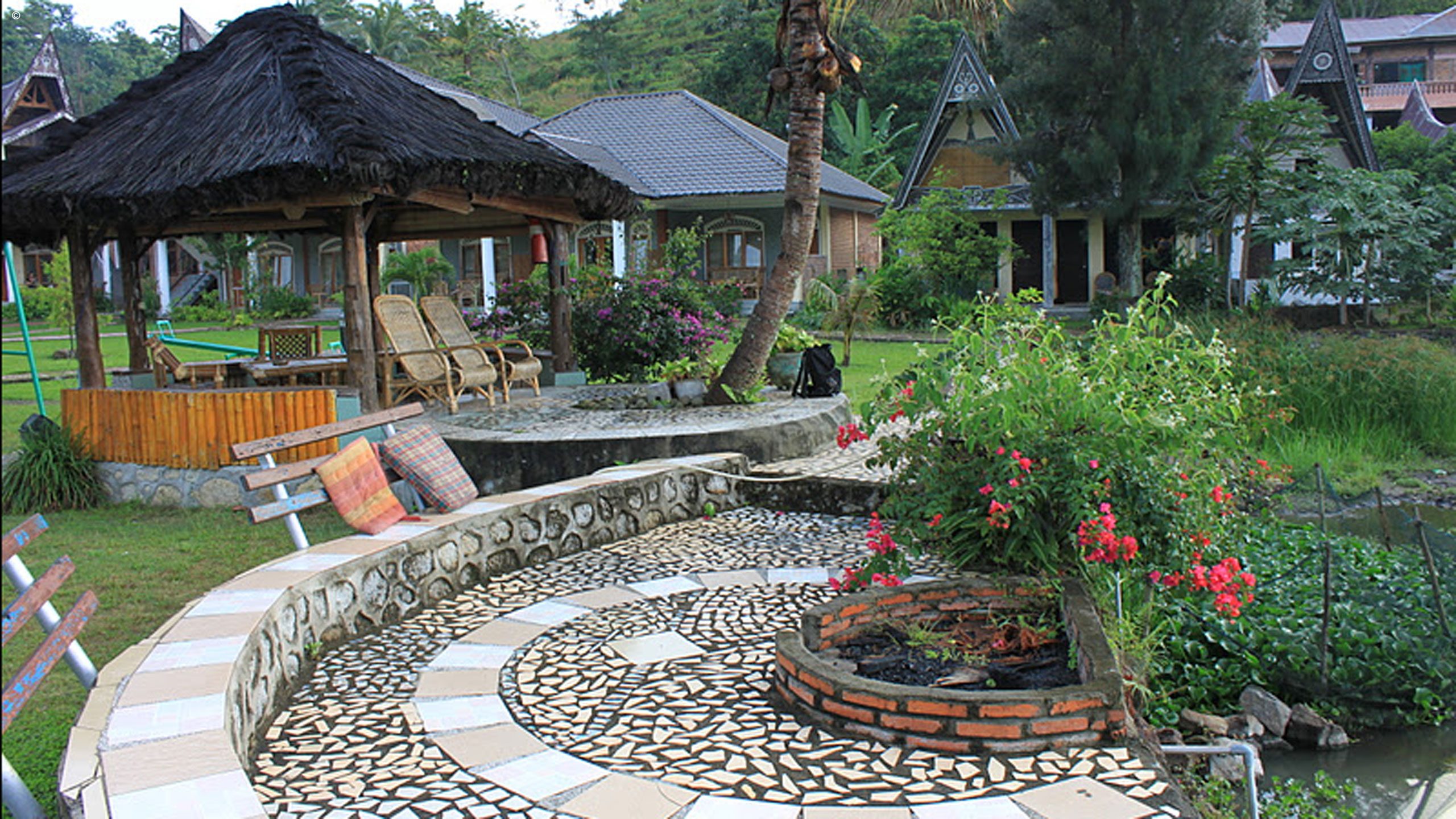Tabo Cottages