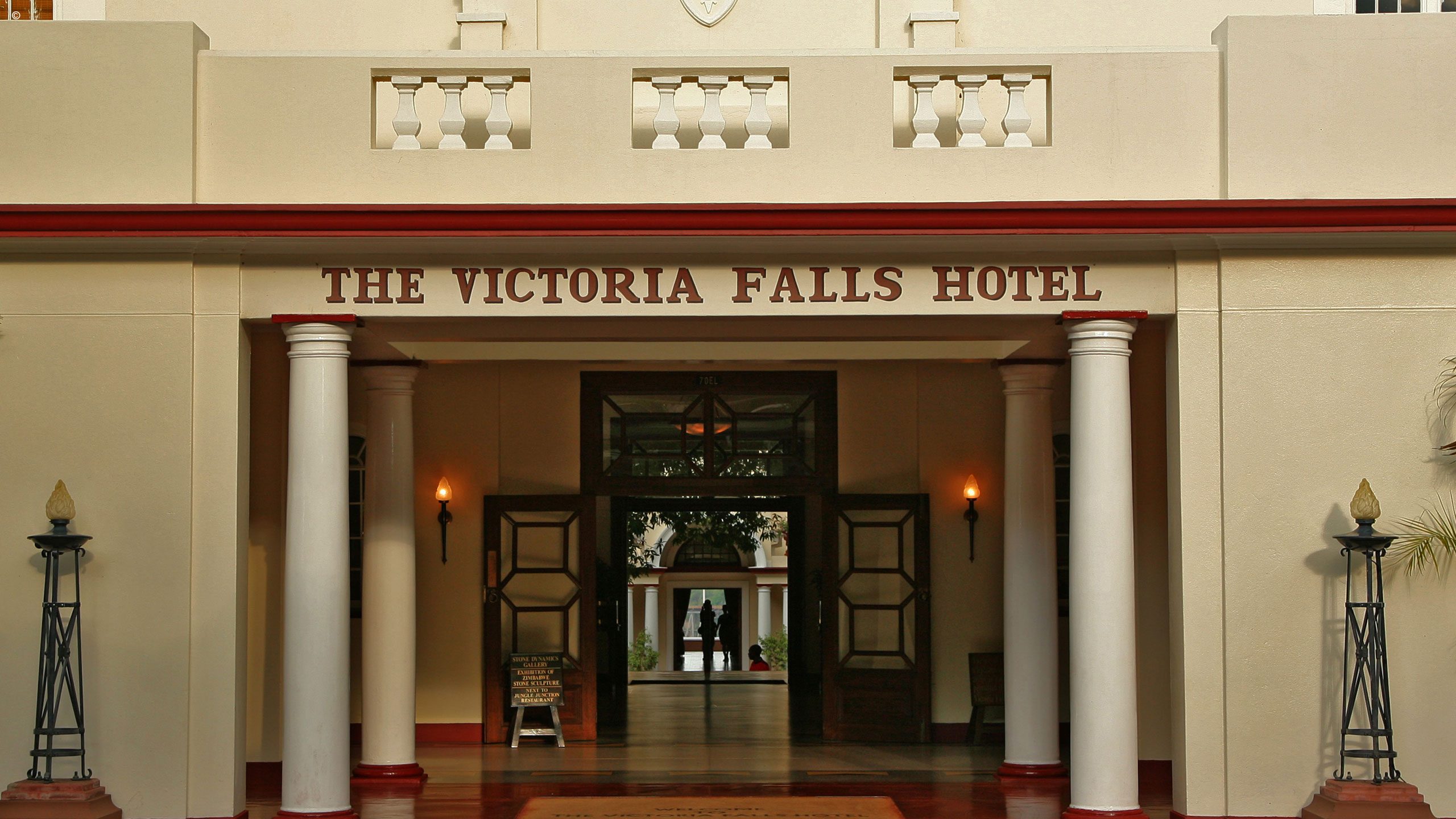 Victoria Falls Hotel