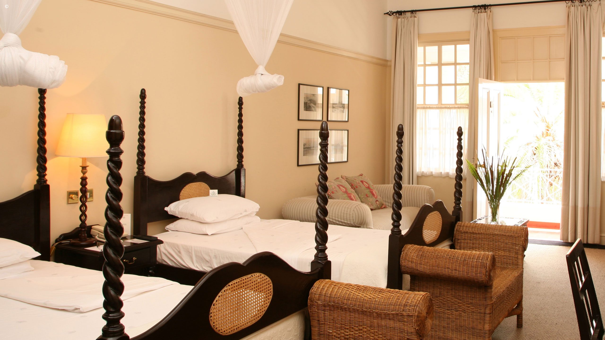 Victoria Falls Hotel