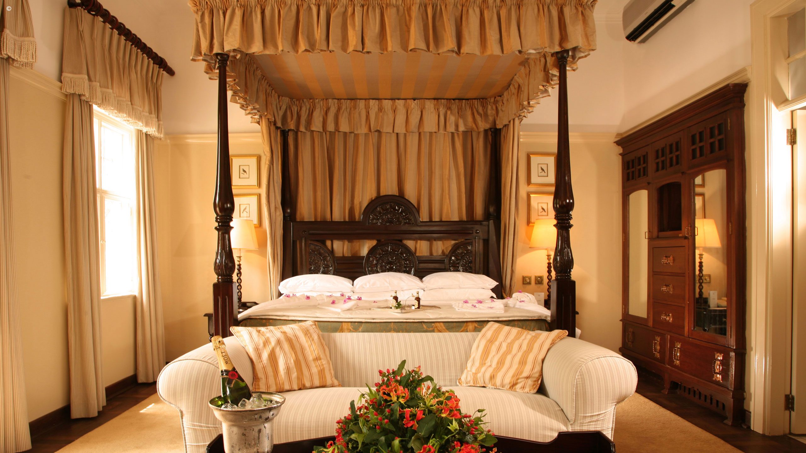 Victoria Falls Hotel