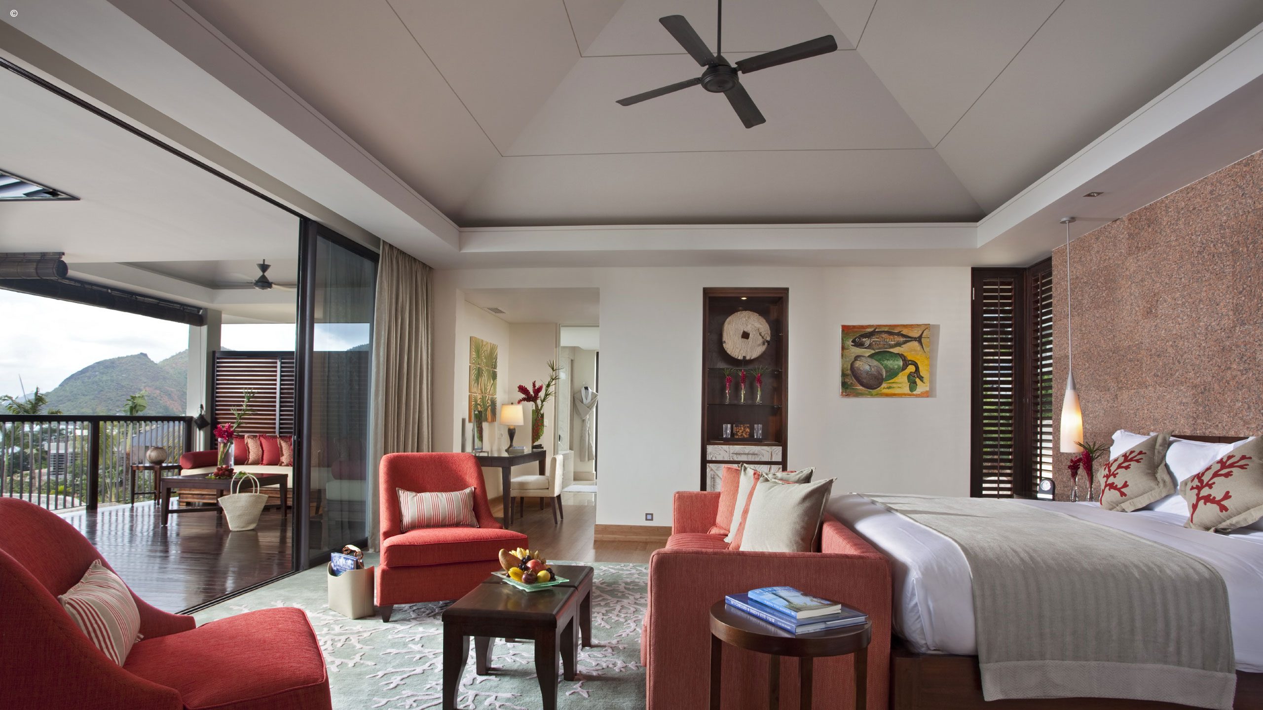 Raffles Praslin