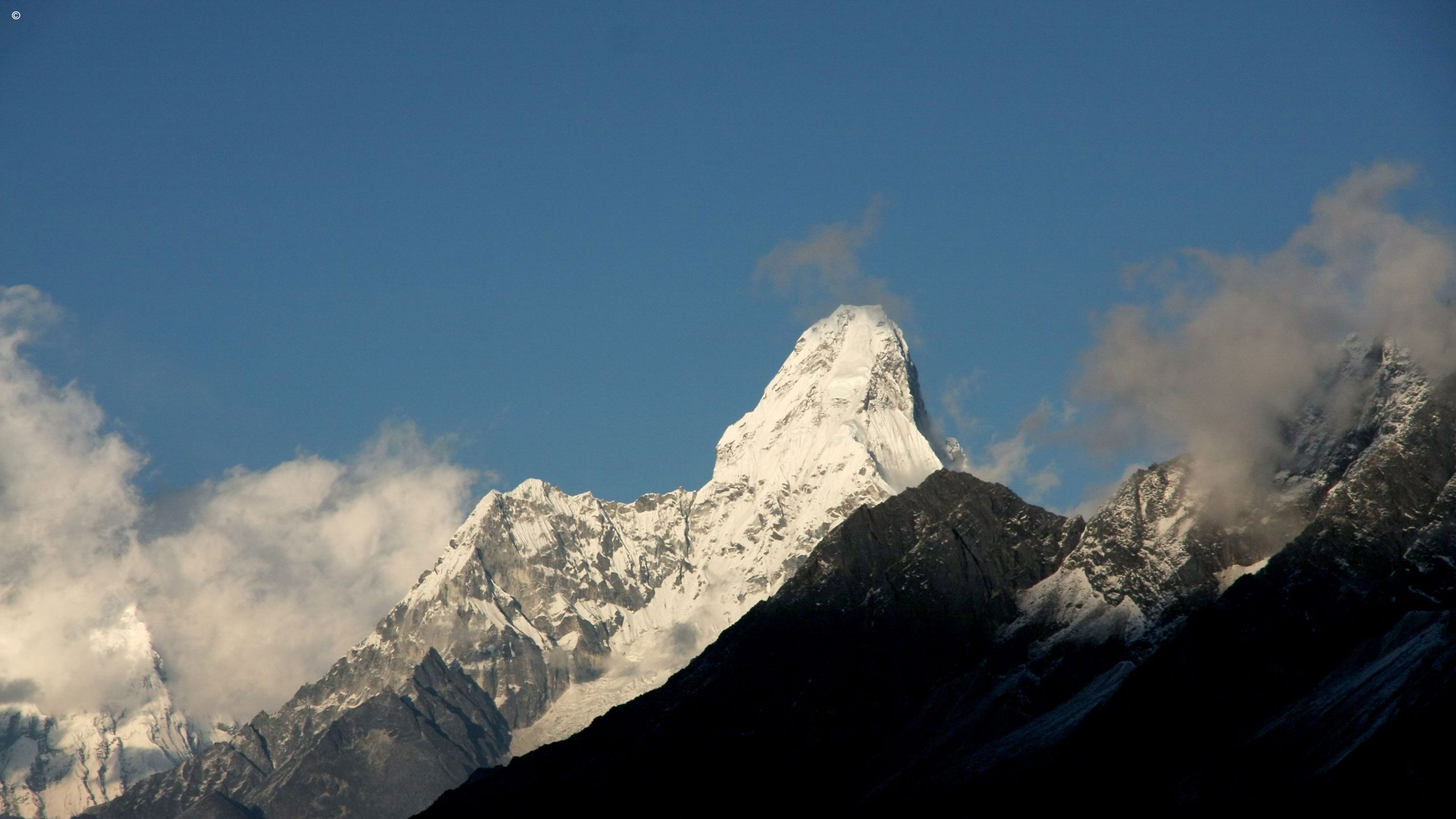 Yeti Mountain Home Kongde