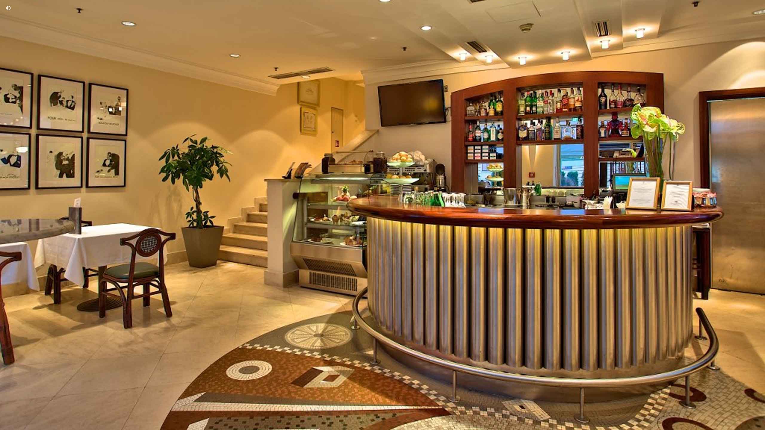 Esplanade Hotel