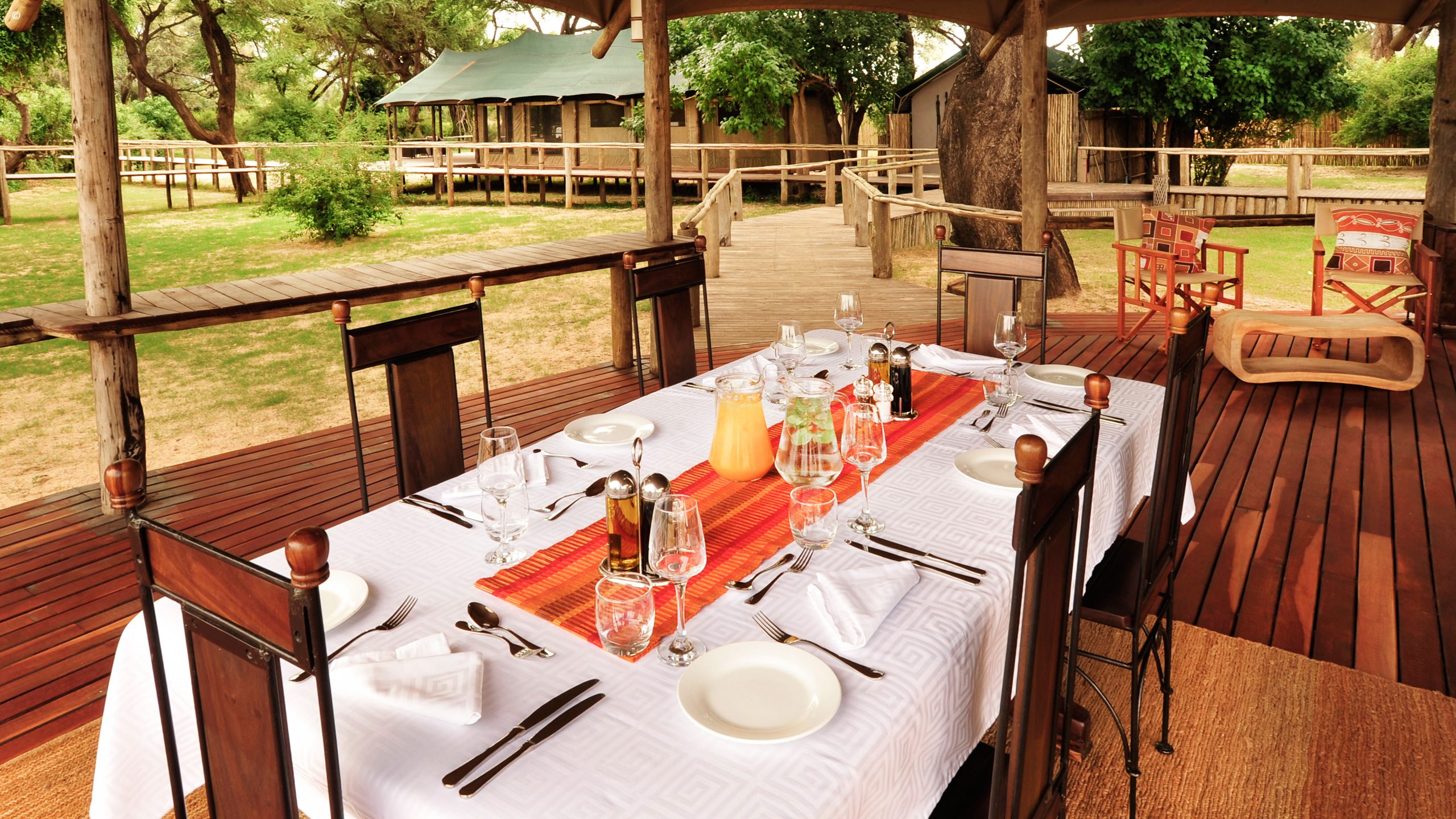 Anabezi Camp