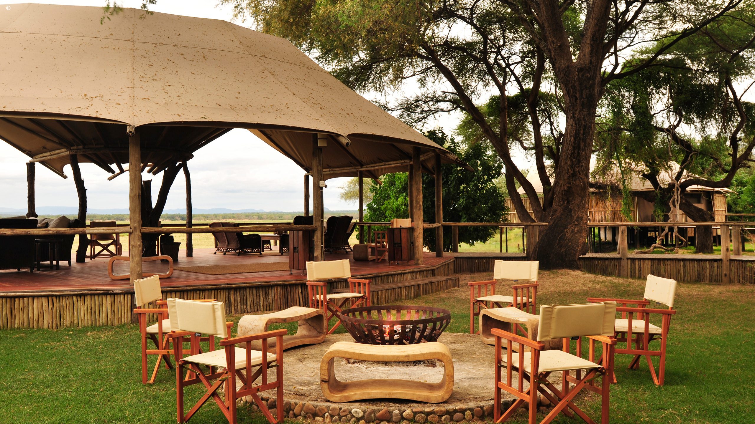 Anabezi Camp
