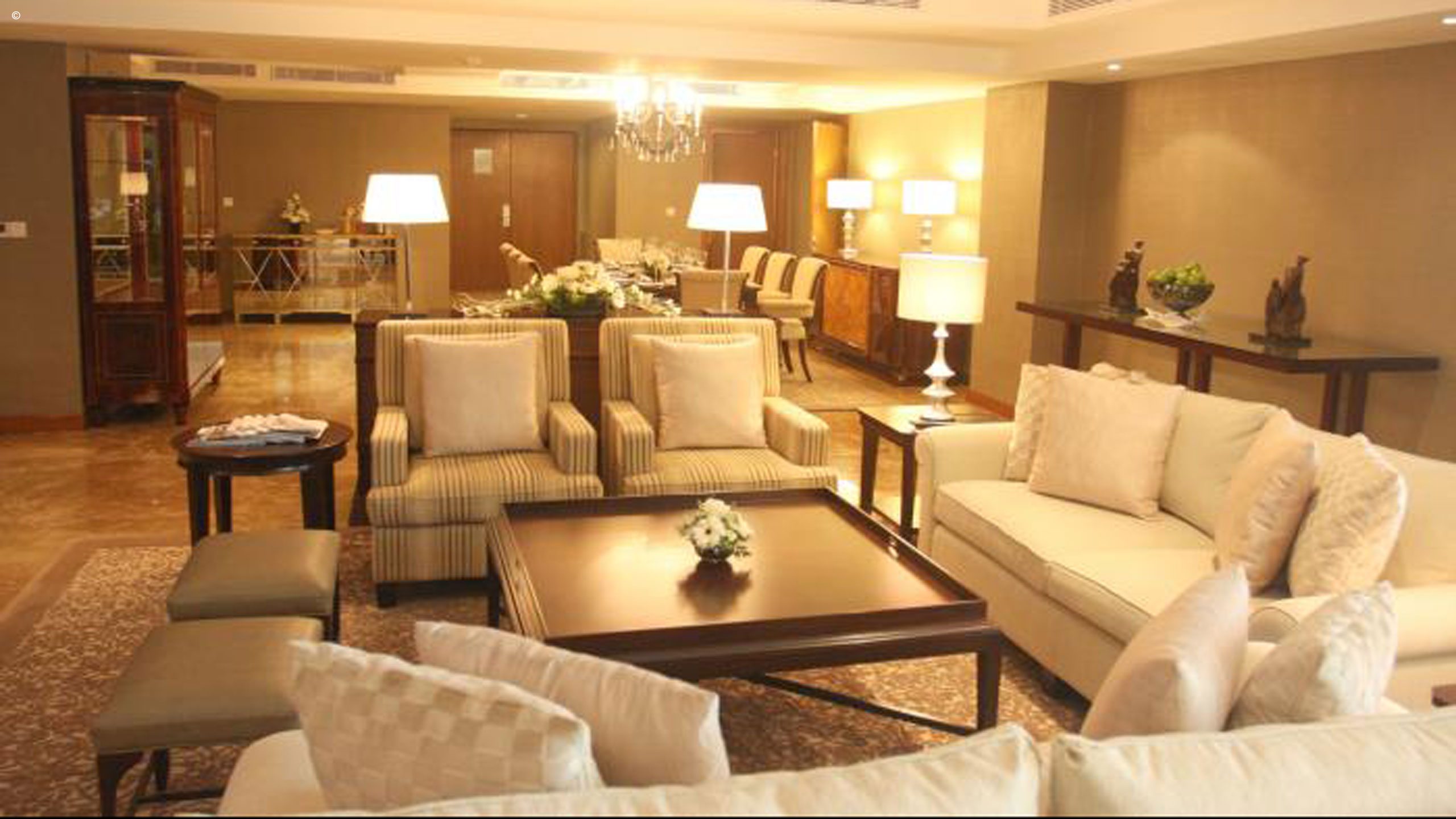 Hotel Aryaduta