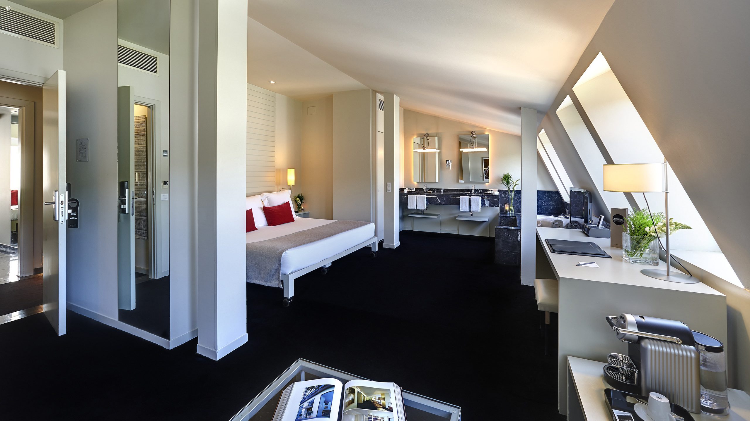 Hotel Miro