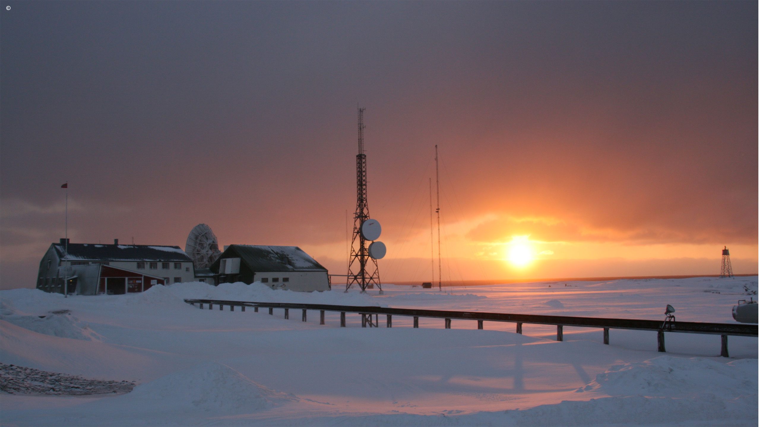 Isfjord Radio
