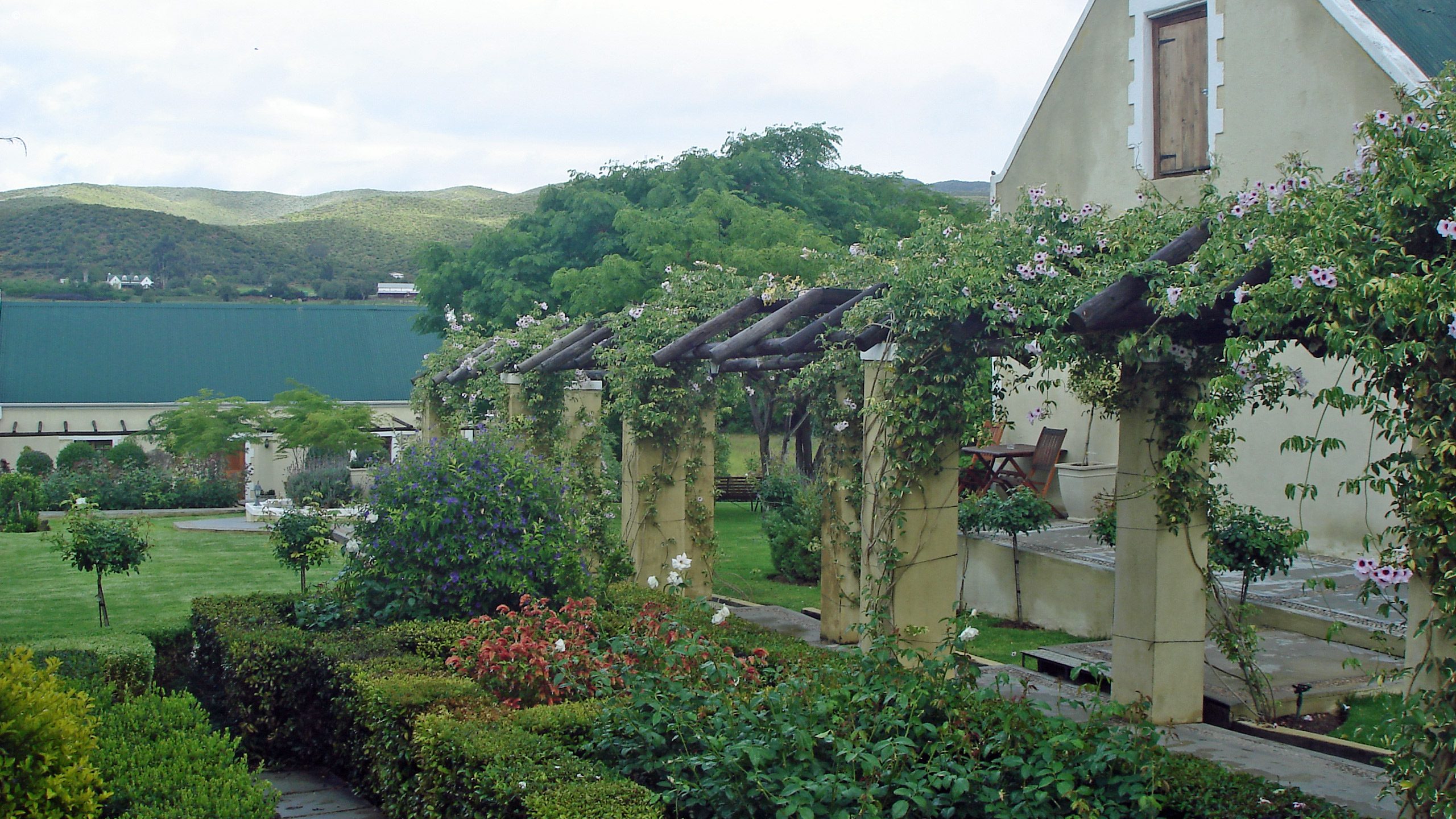 Thorntree Country House