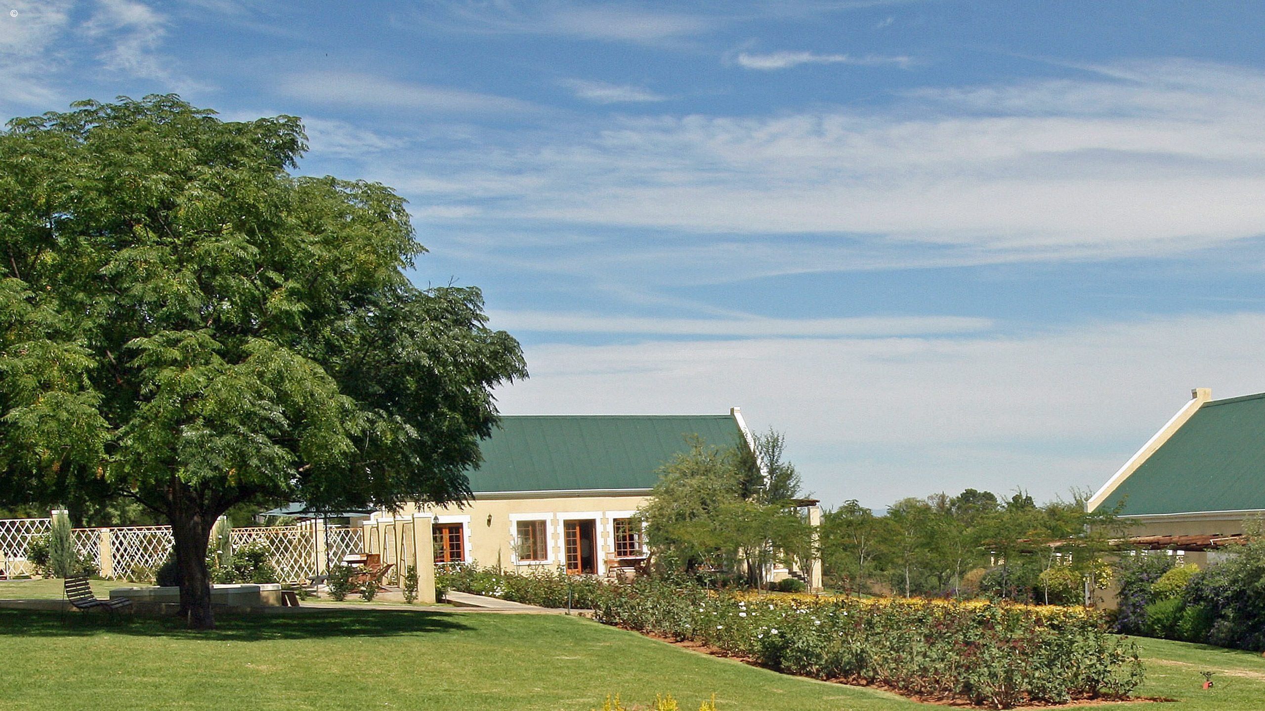 Thorntree Country House
