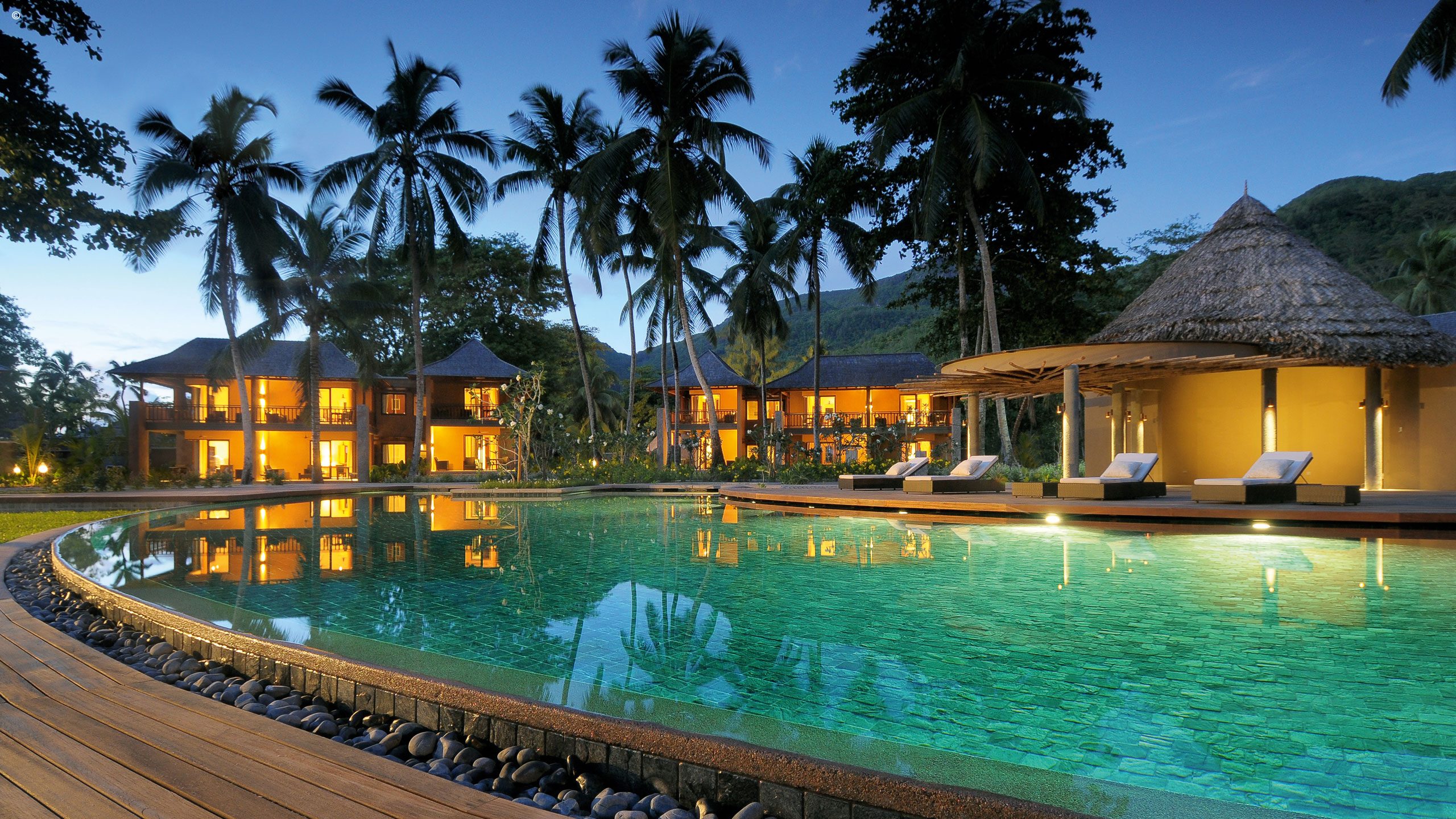 White Pearl Resorts