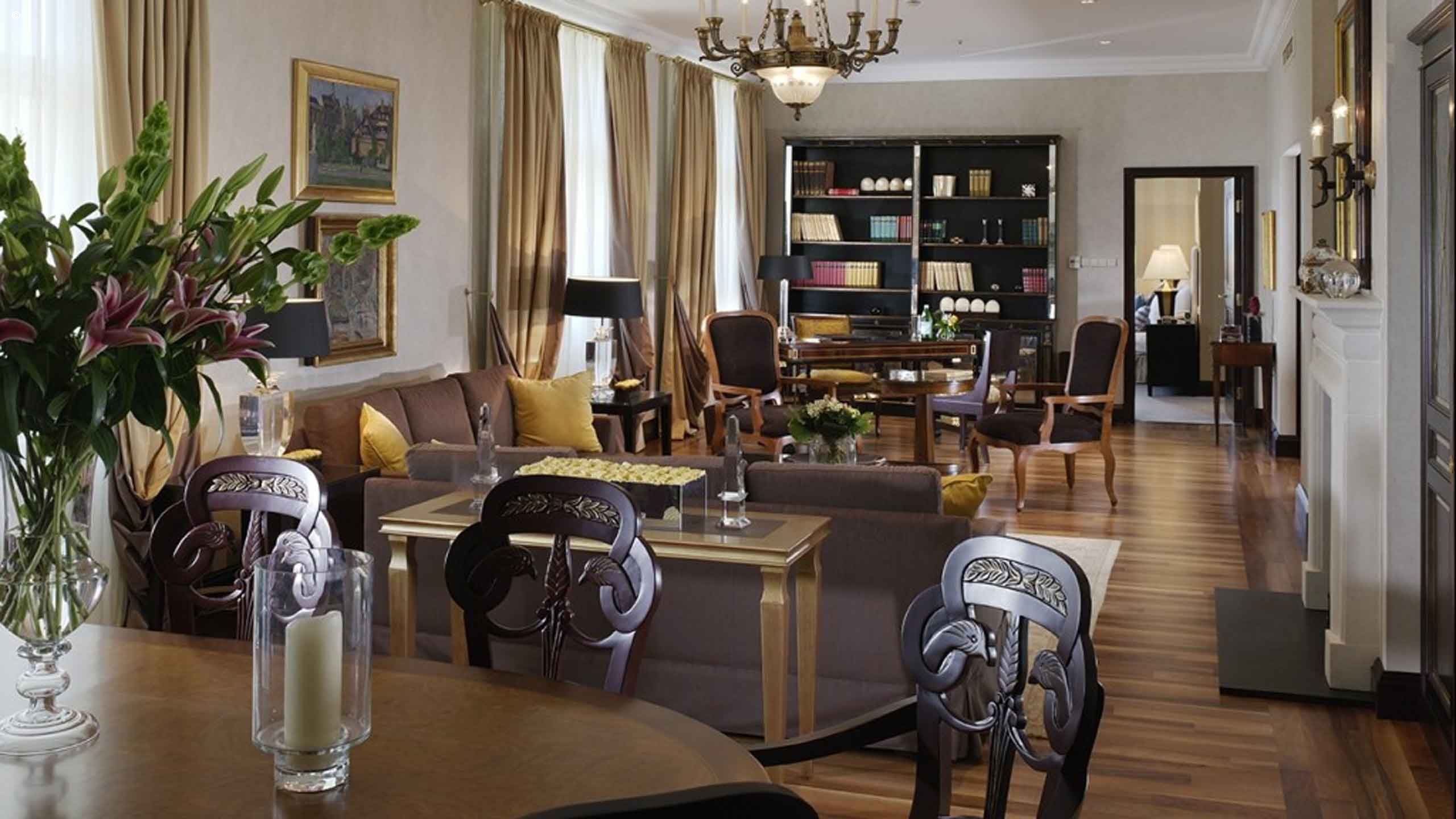Esplanade Hotel