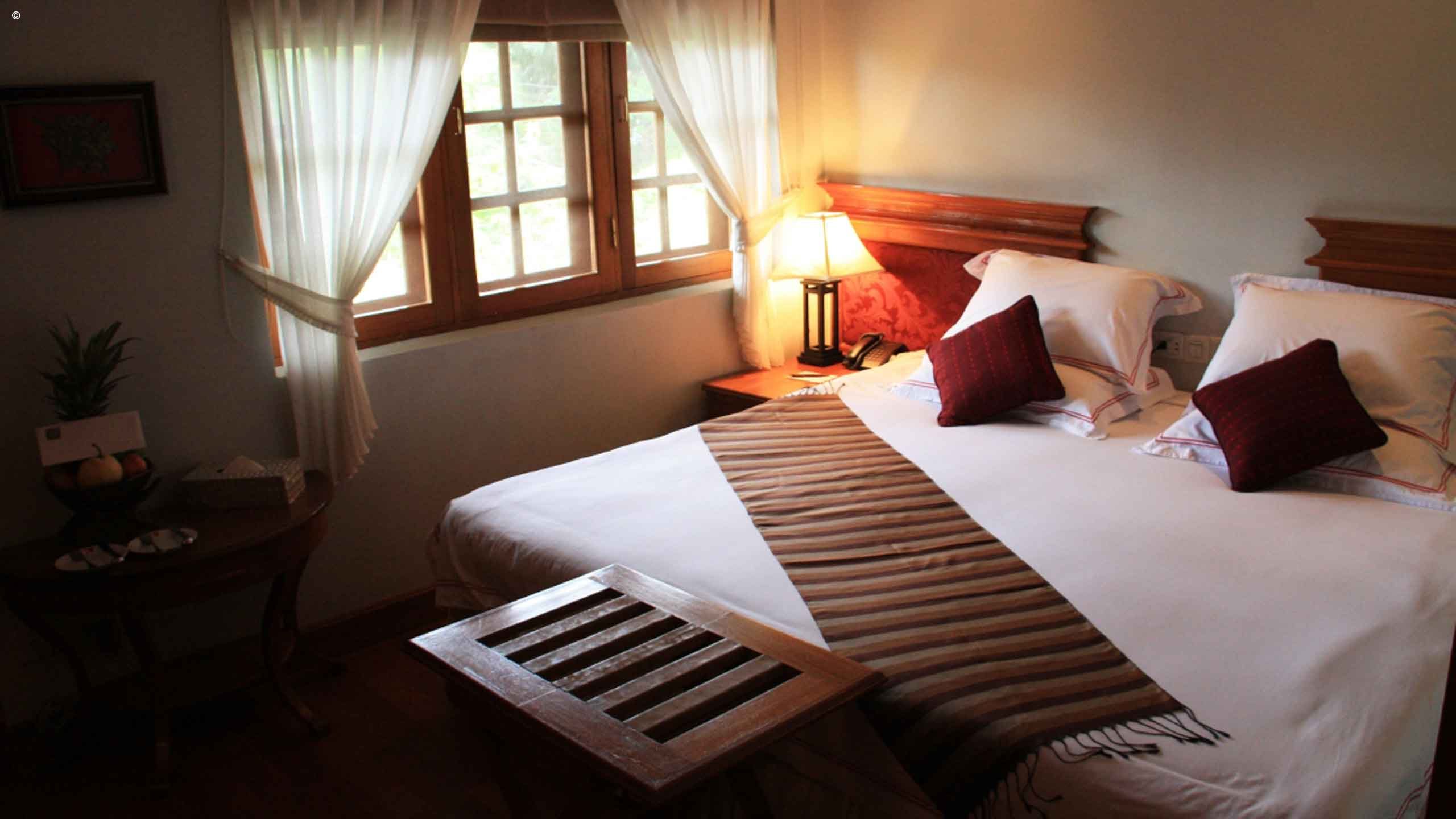 Hotel by the Red Canal