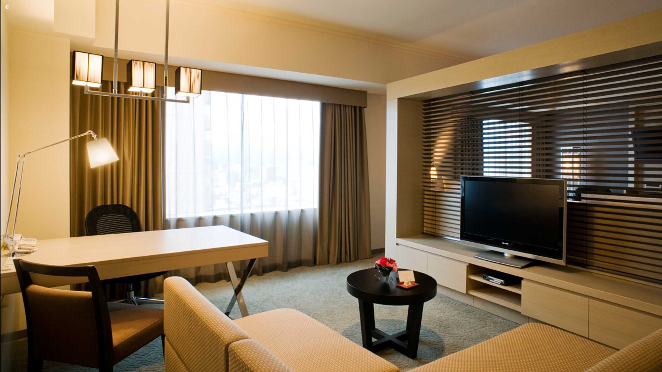 Ana Crowne Plaza