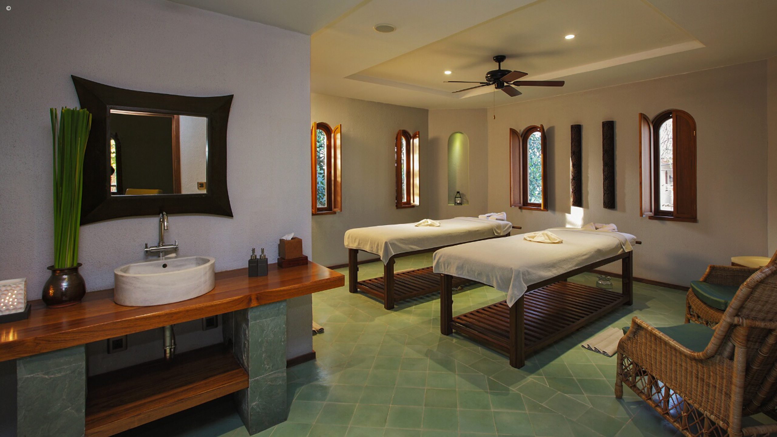 Sanctum Inle Resort