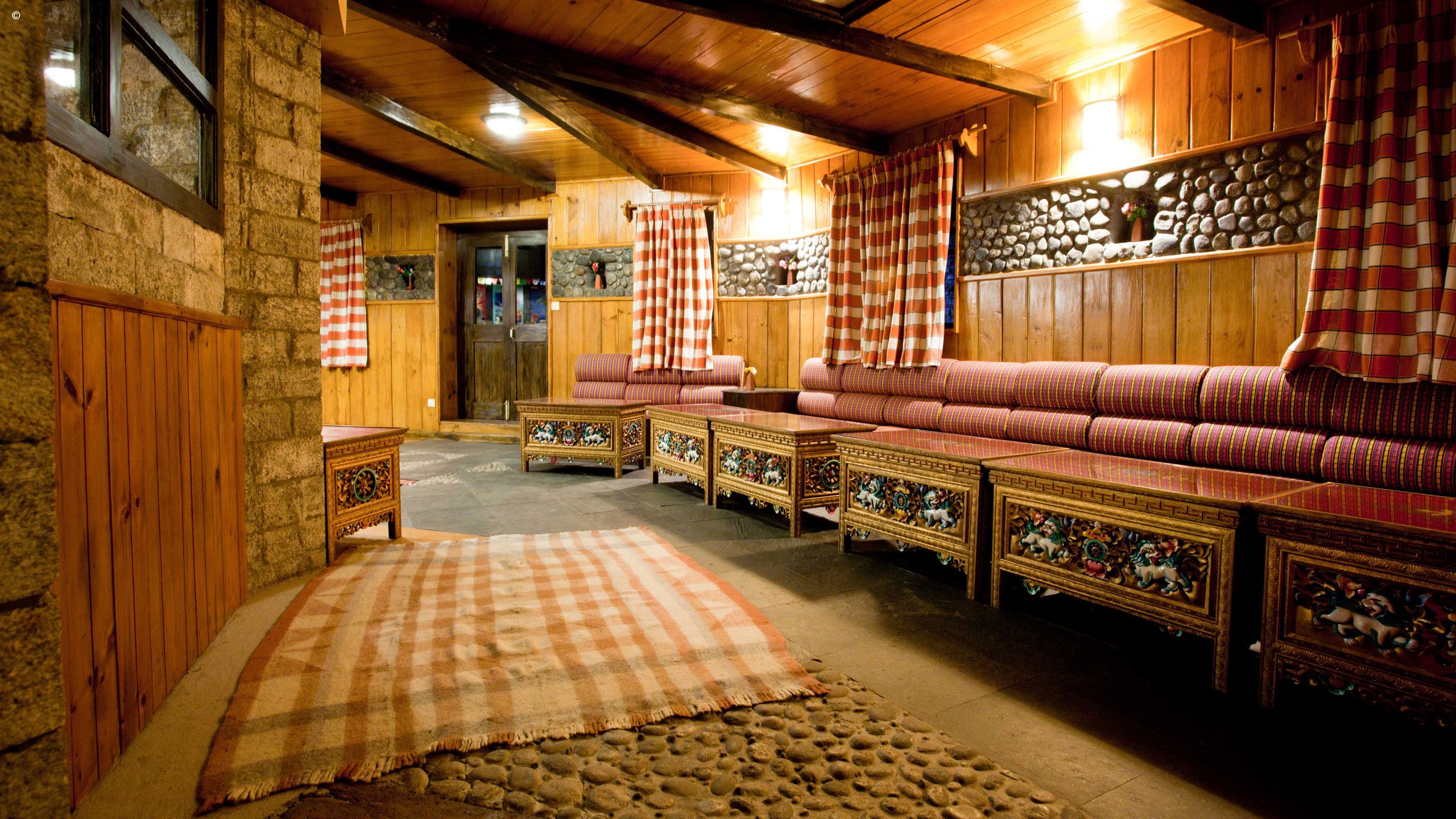 Yeti Mountain Home Phakding