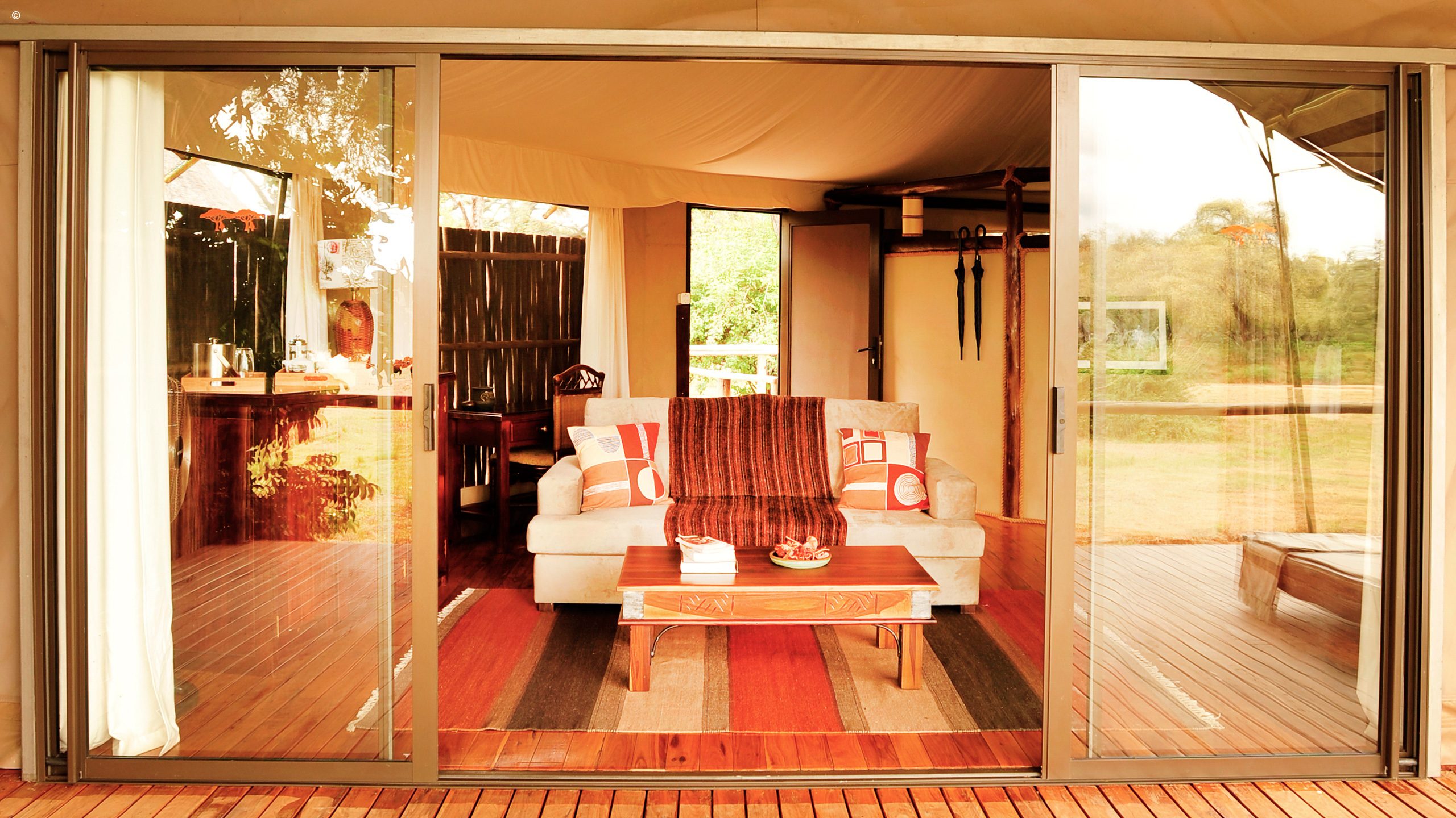 Anabezi Camp
