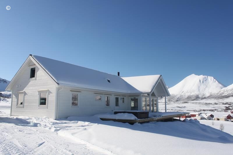 Tromvik Lodge