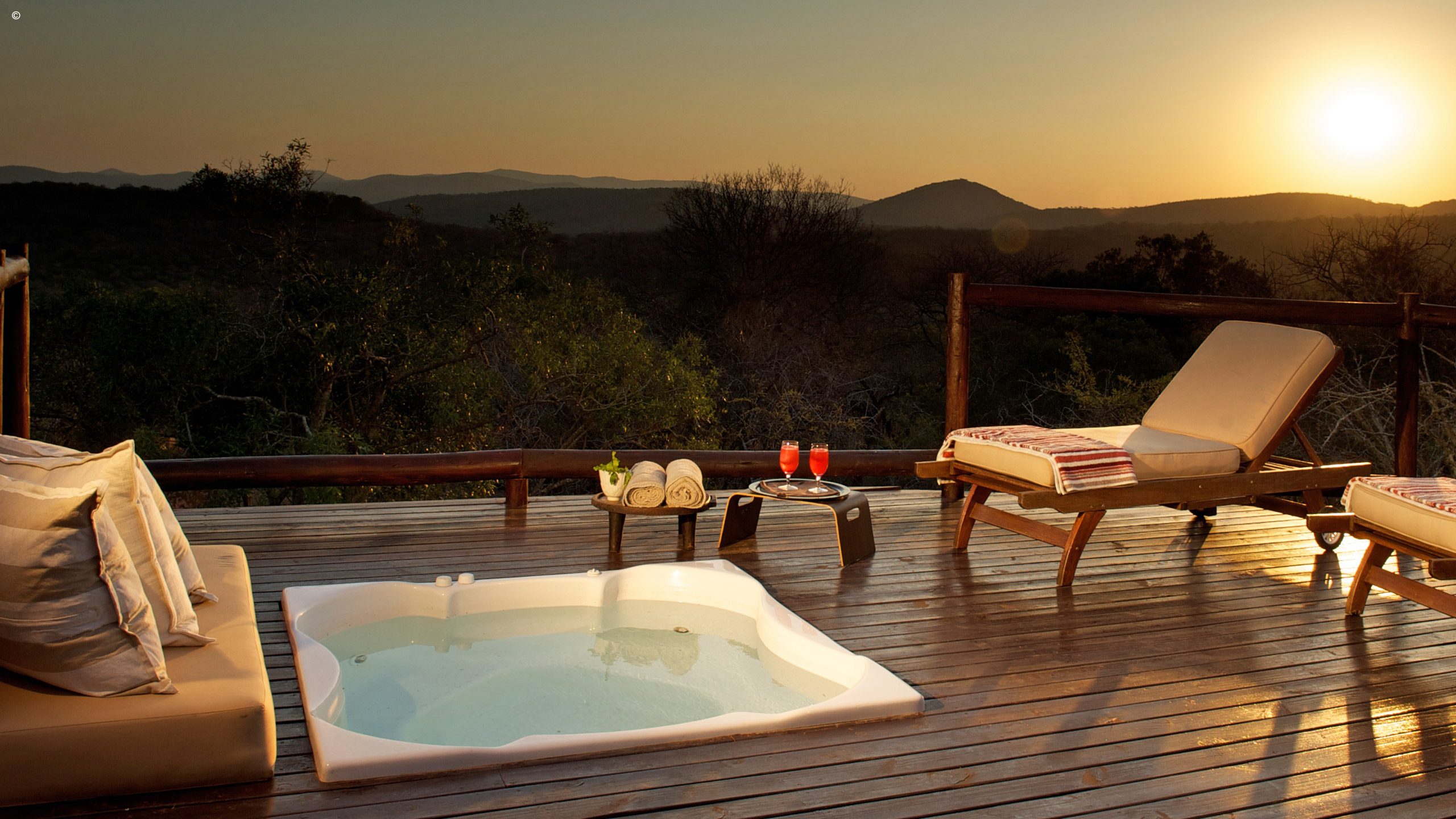 Thanda Tented Camp