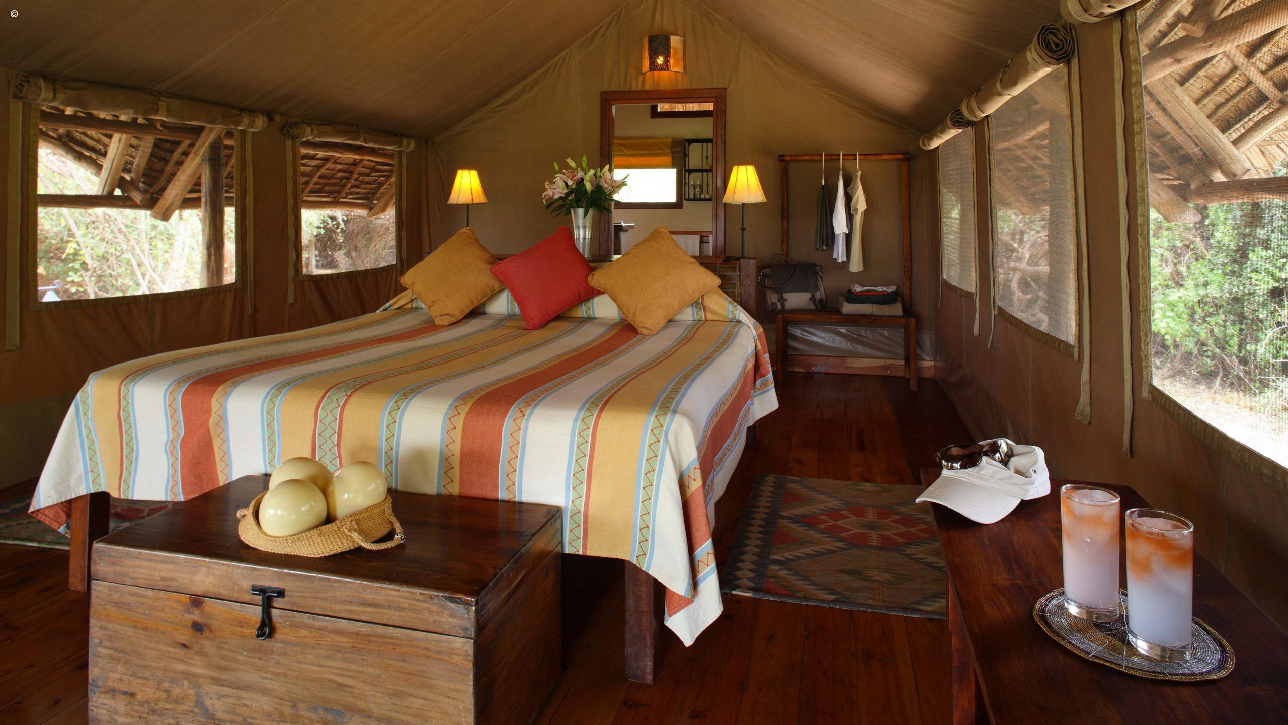 Tortilis Camp