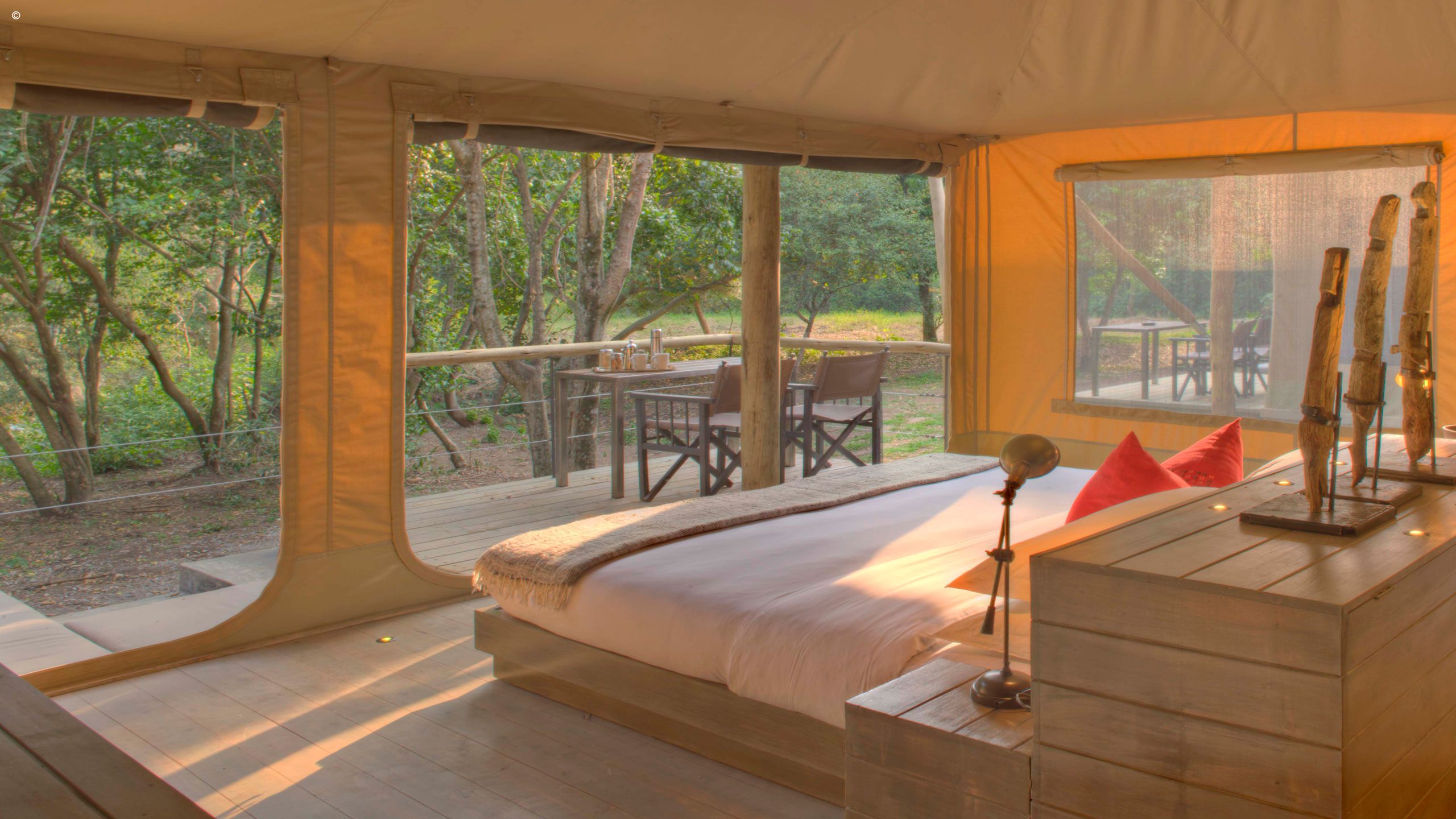 Kichwa Tembo Tented Camp