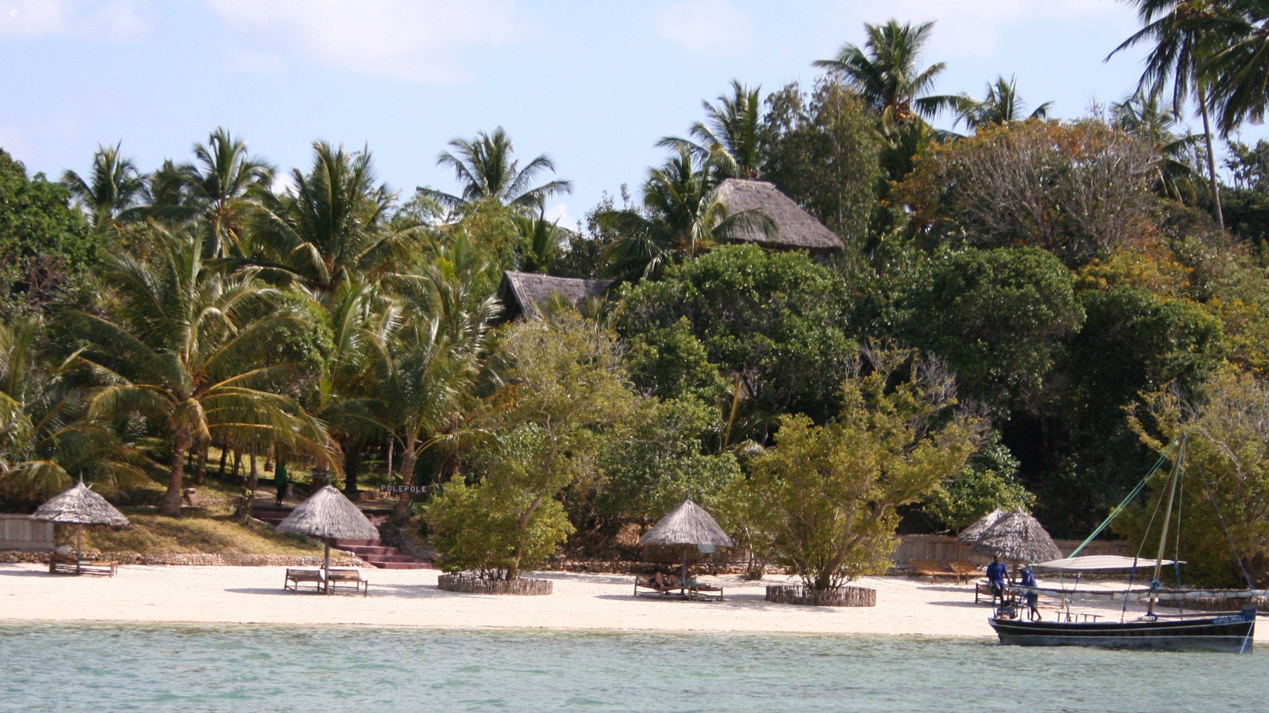 Pole Pole Bungalows