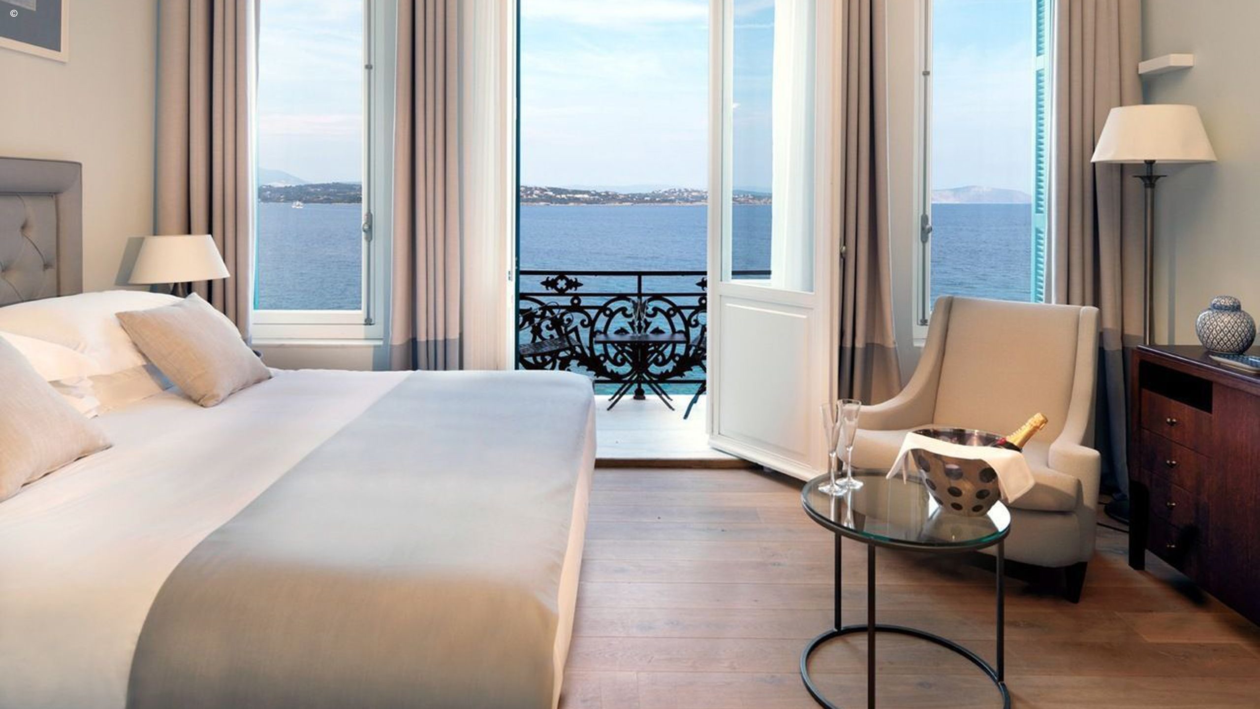 Poseidonion Grand Hotel