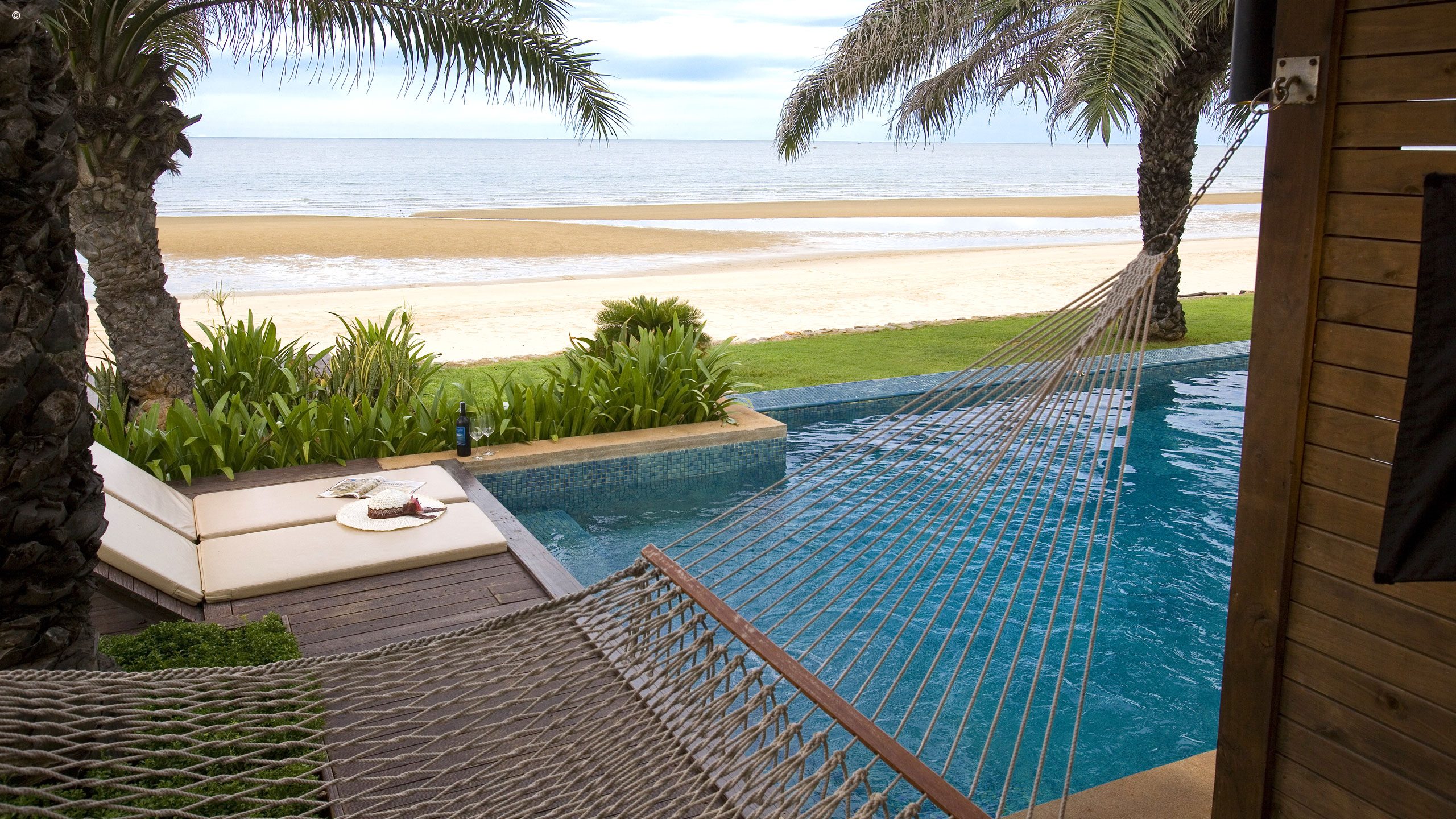 The Aleenta Pranburi