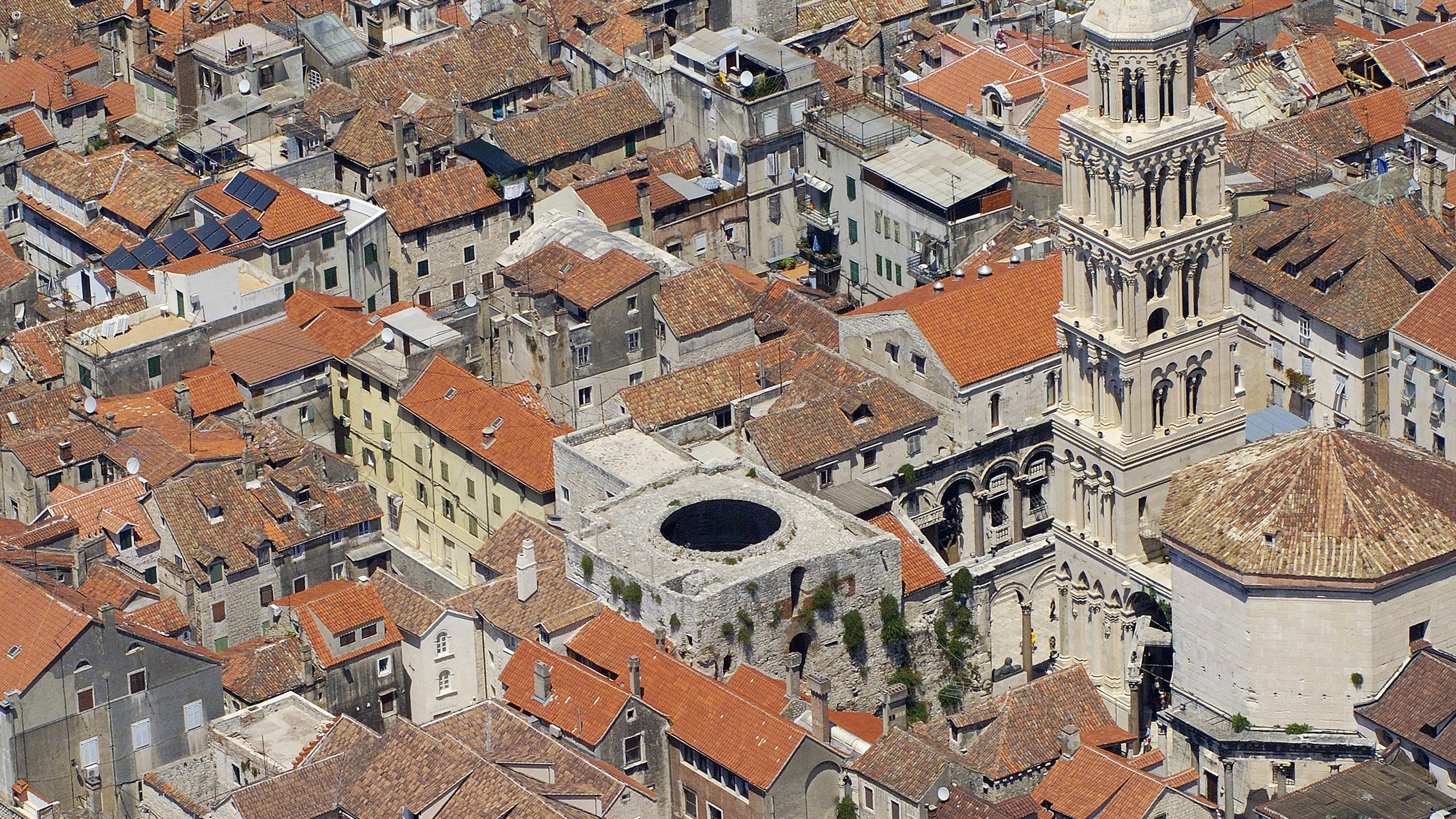 Vestibul Palace