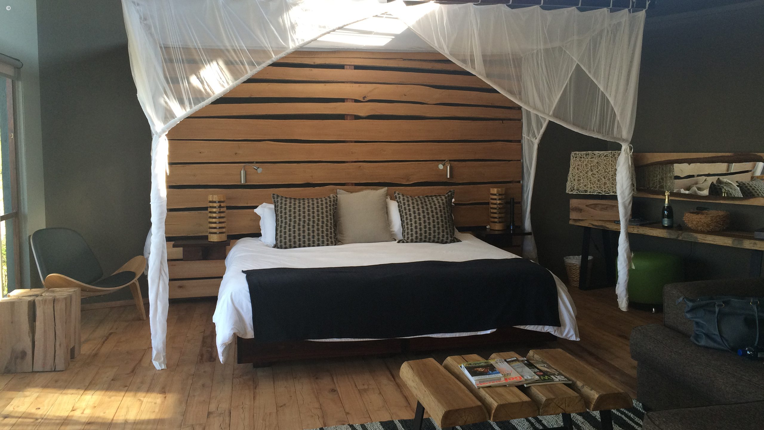 Rhino Ridge Safari Lodge