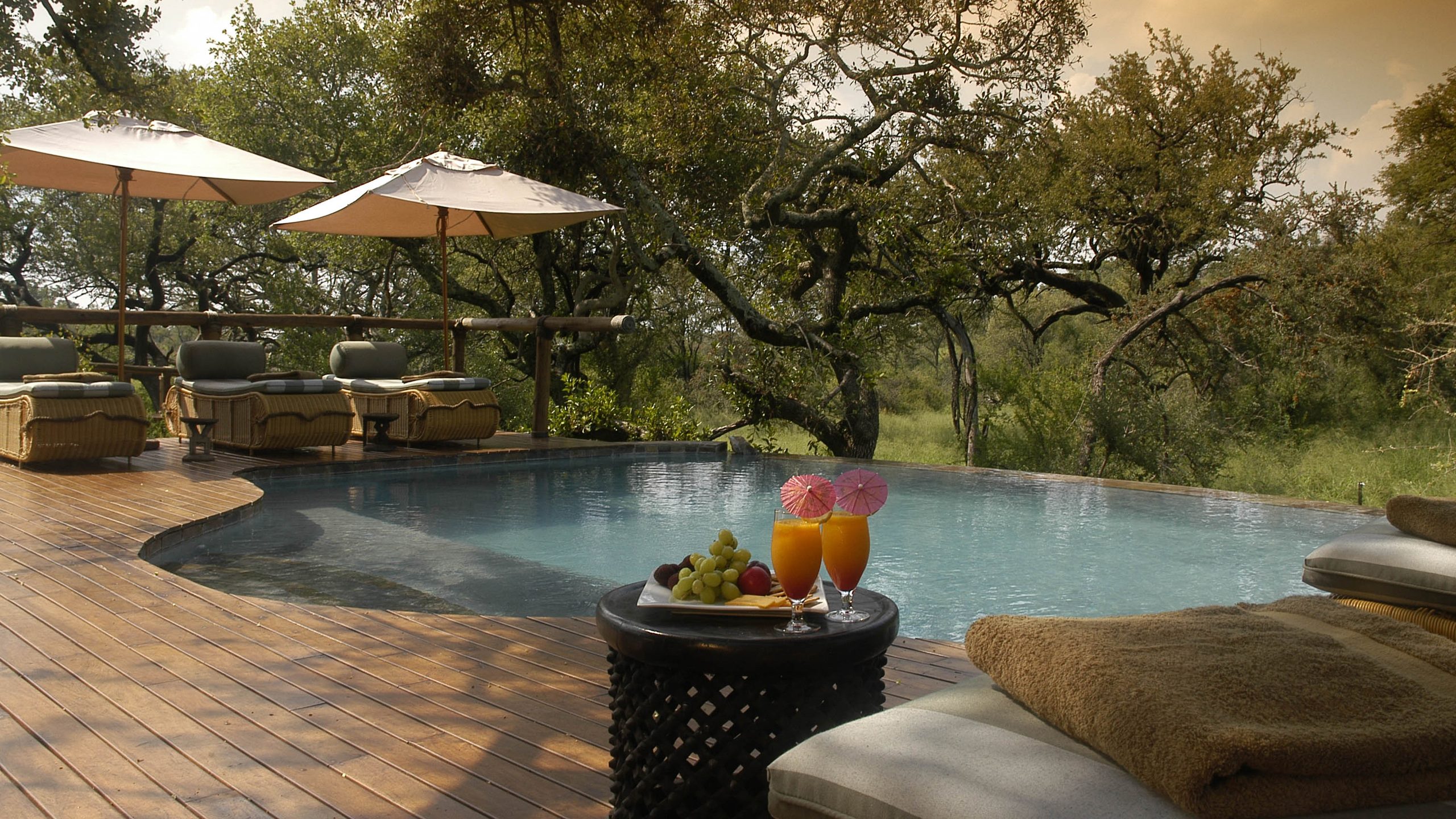 Tuningi Safari Lodge