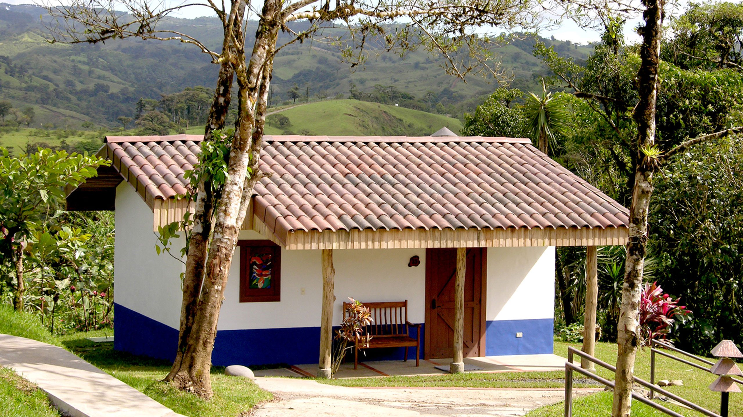 Villa Blanca Cloud Forest Hotel