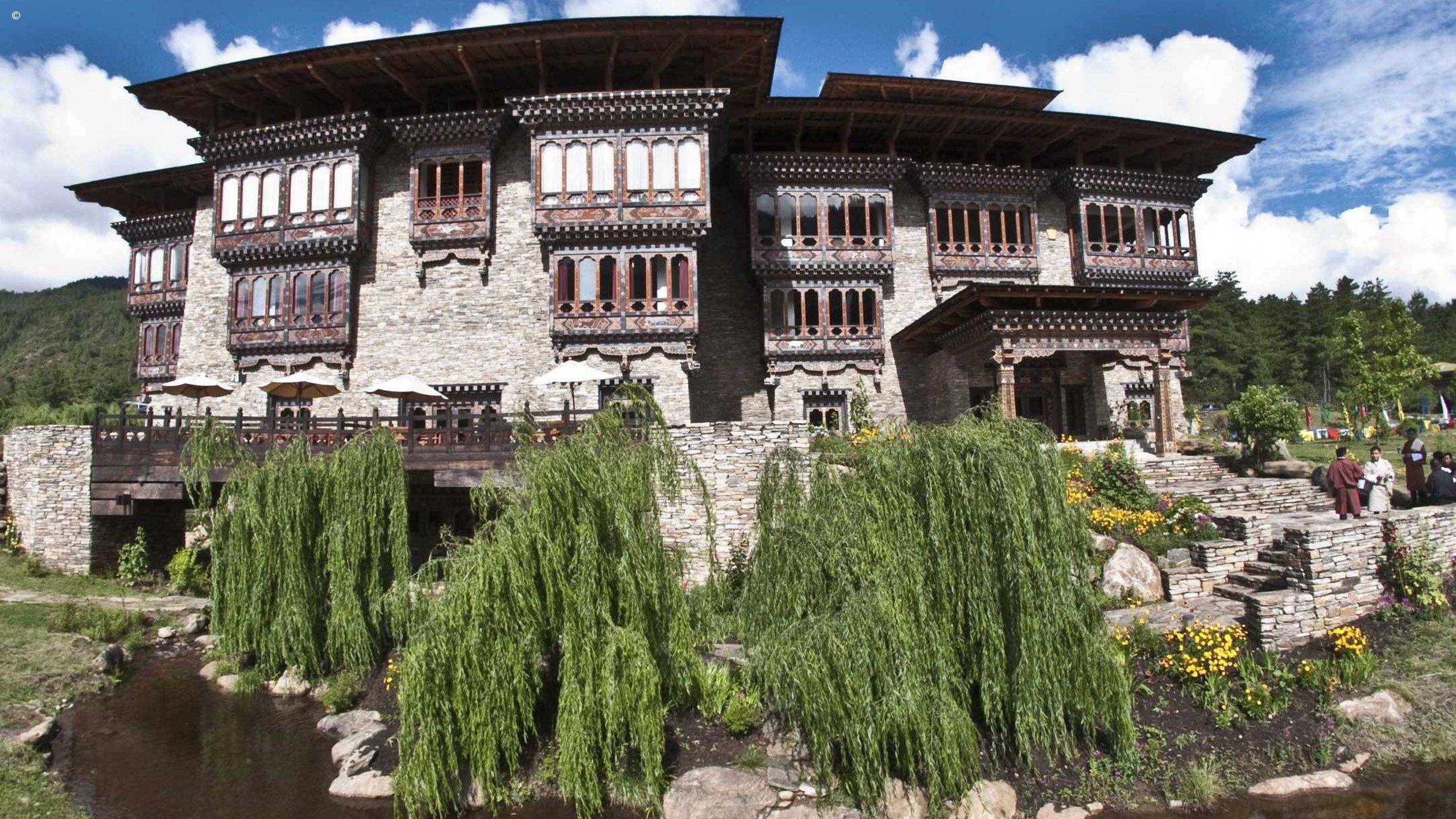 Zhiwa Ling Hotel