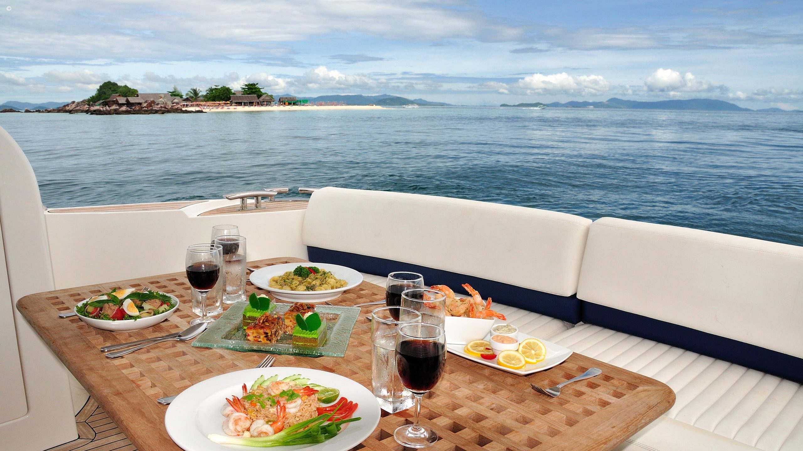 Princess Phetmanee Yacht