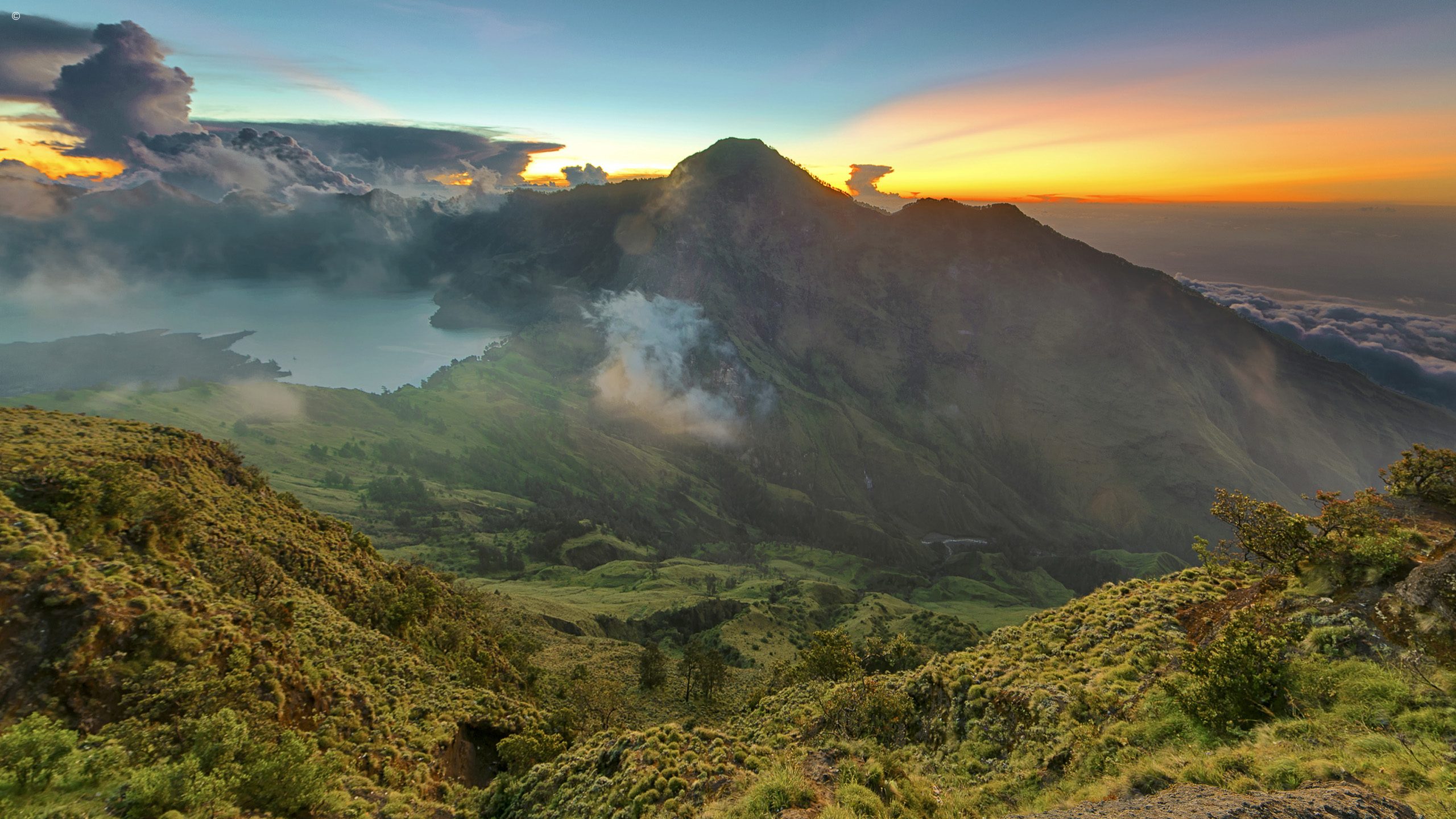 Mount Rinjani Climb (4D3N)