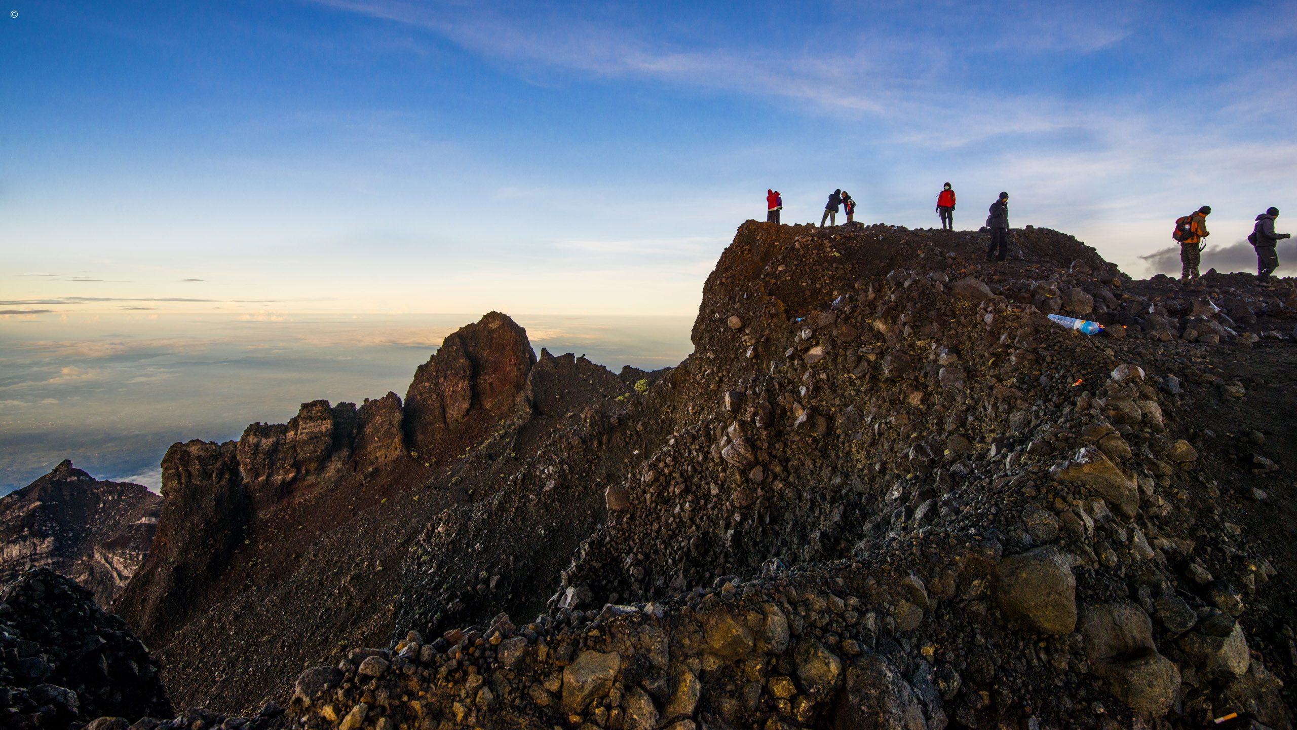 Mount Rinjani Climb (4D3N)