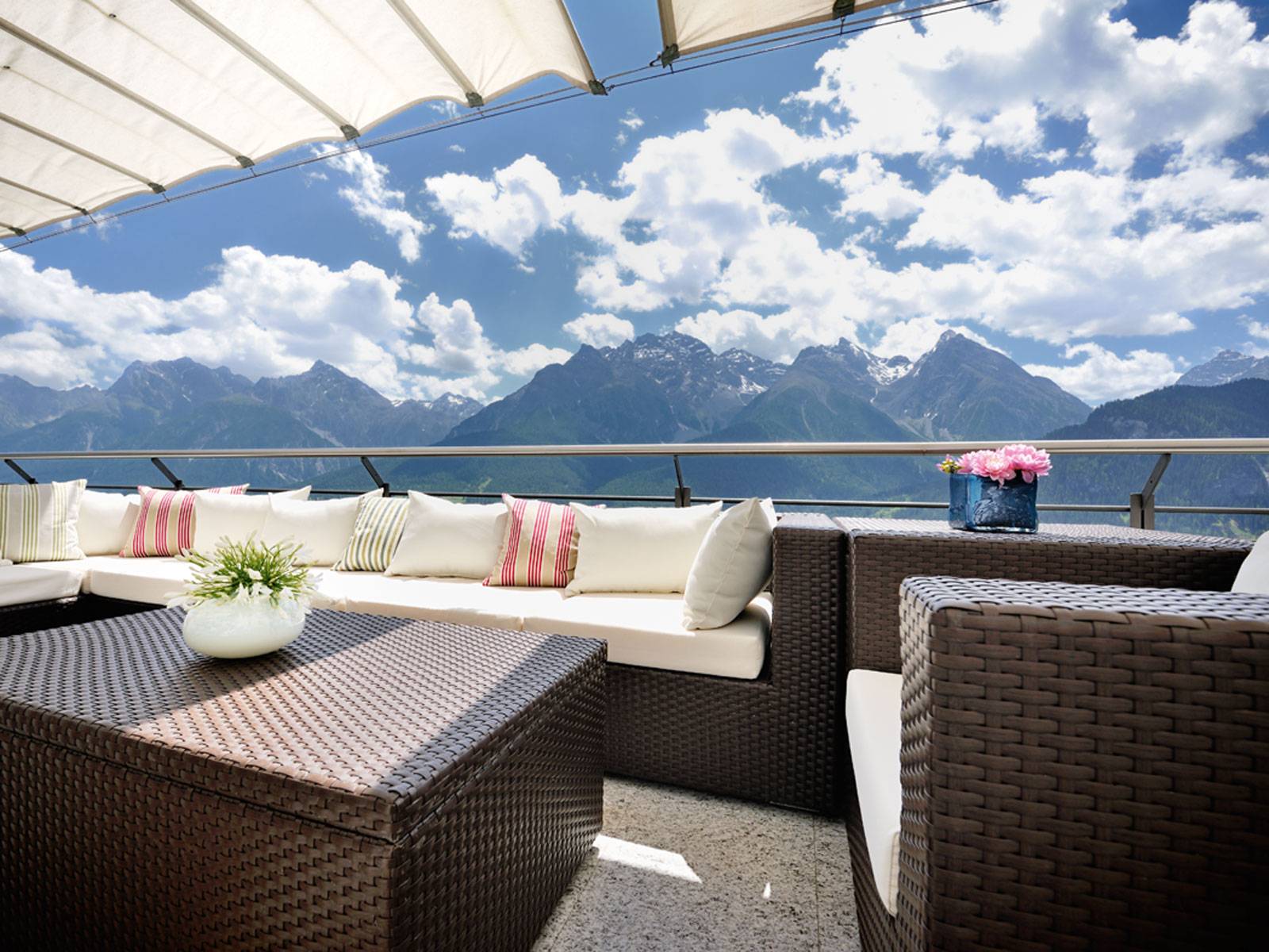 Hotel Paradies