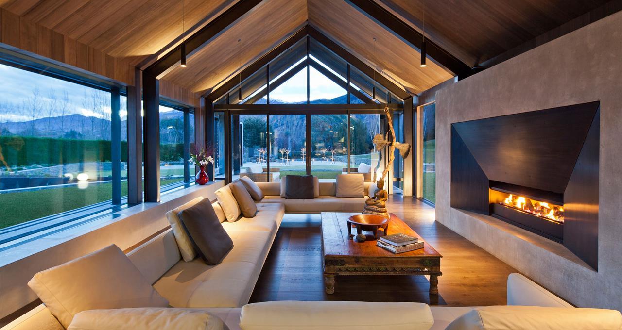Lodge at the Hills