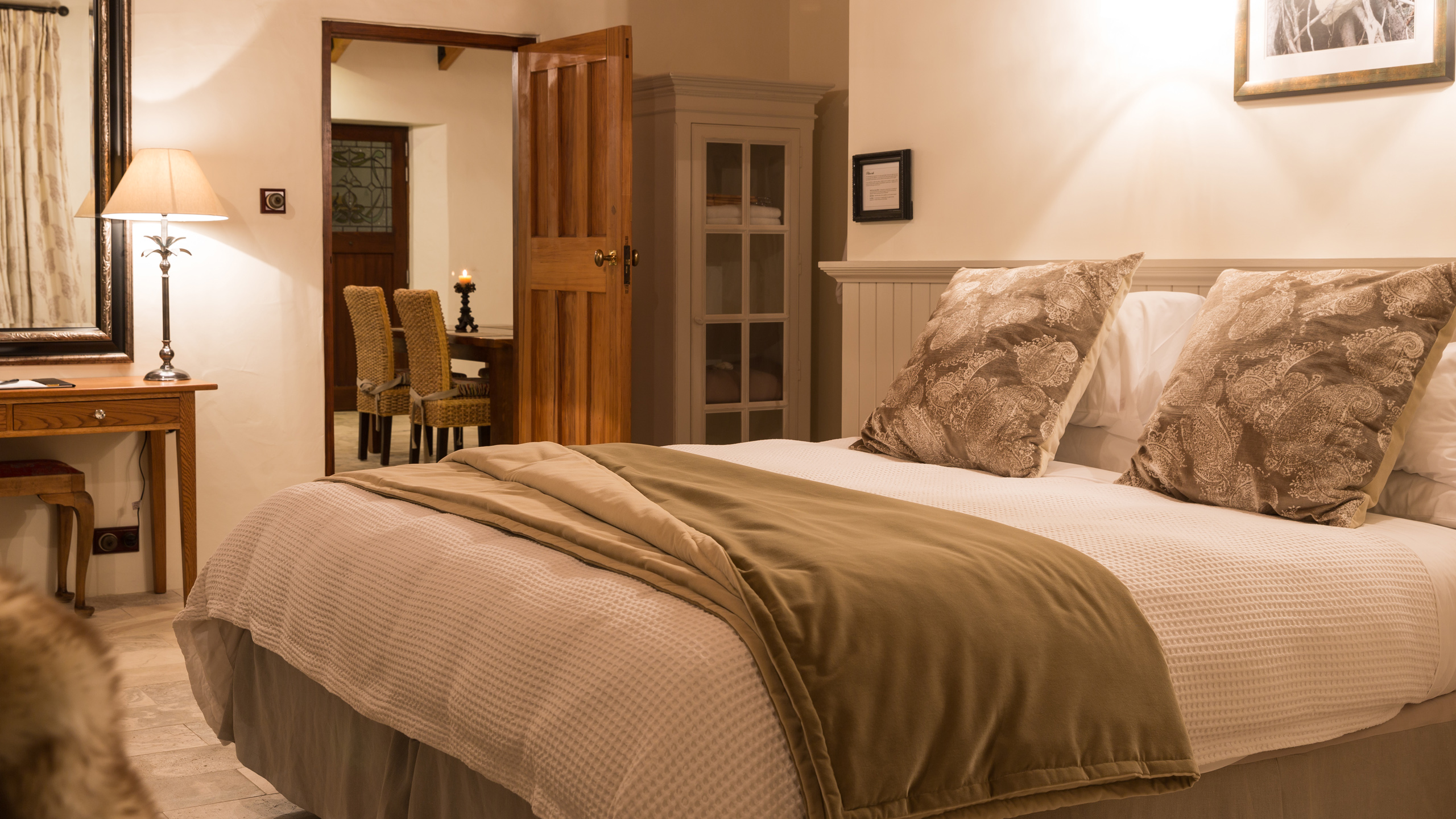 Mt Cook Lakeside Retreat