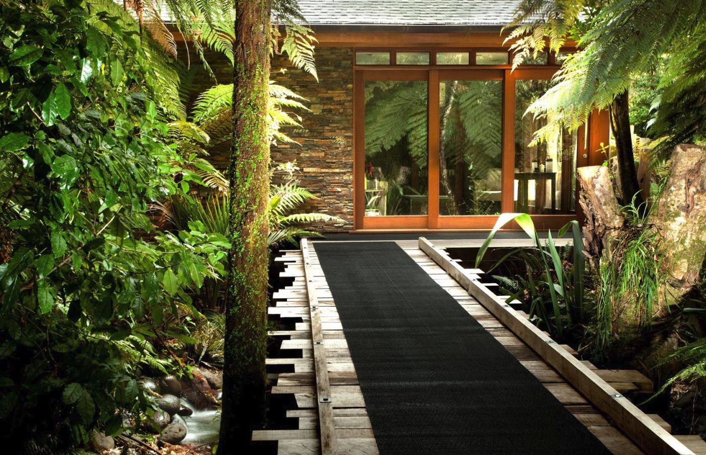 Treetops Lodge