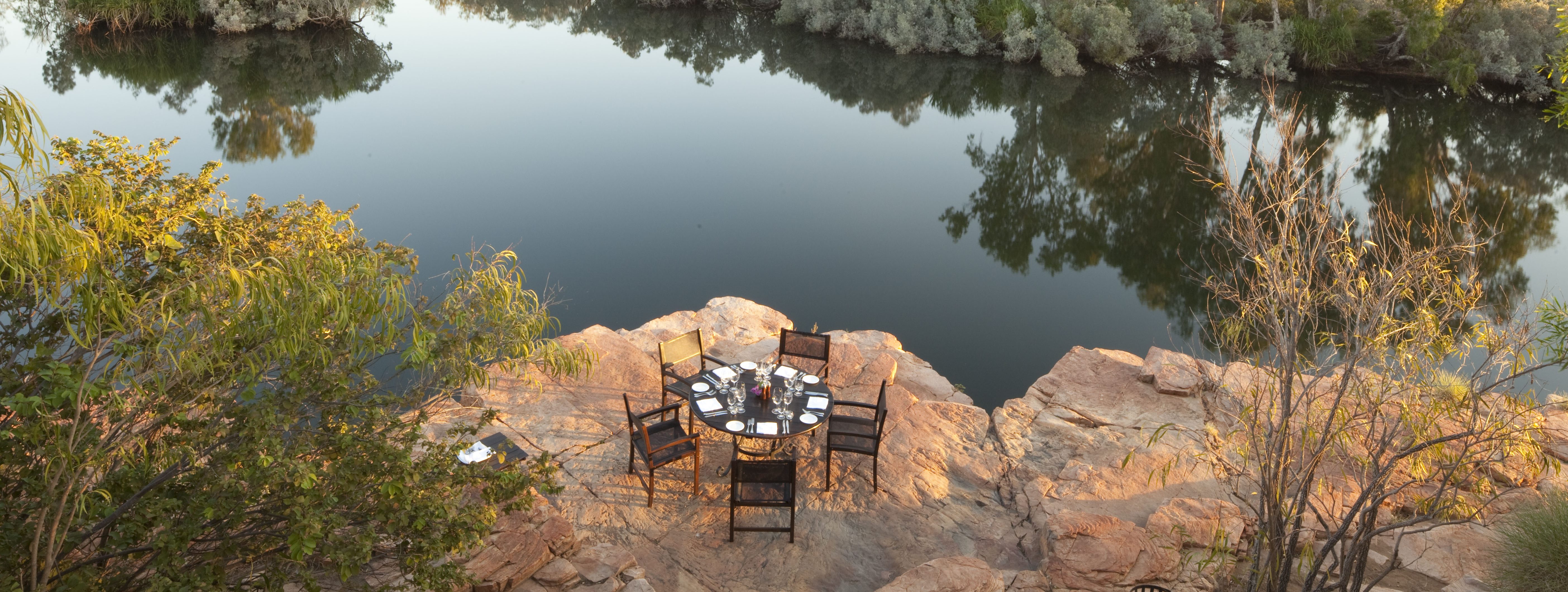 dining over chamberlain gorge el questro