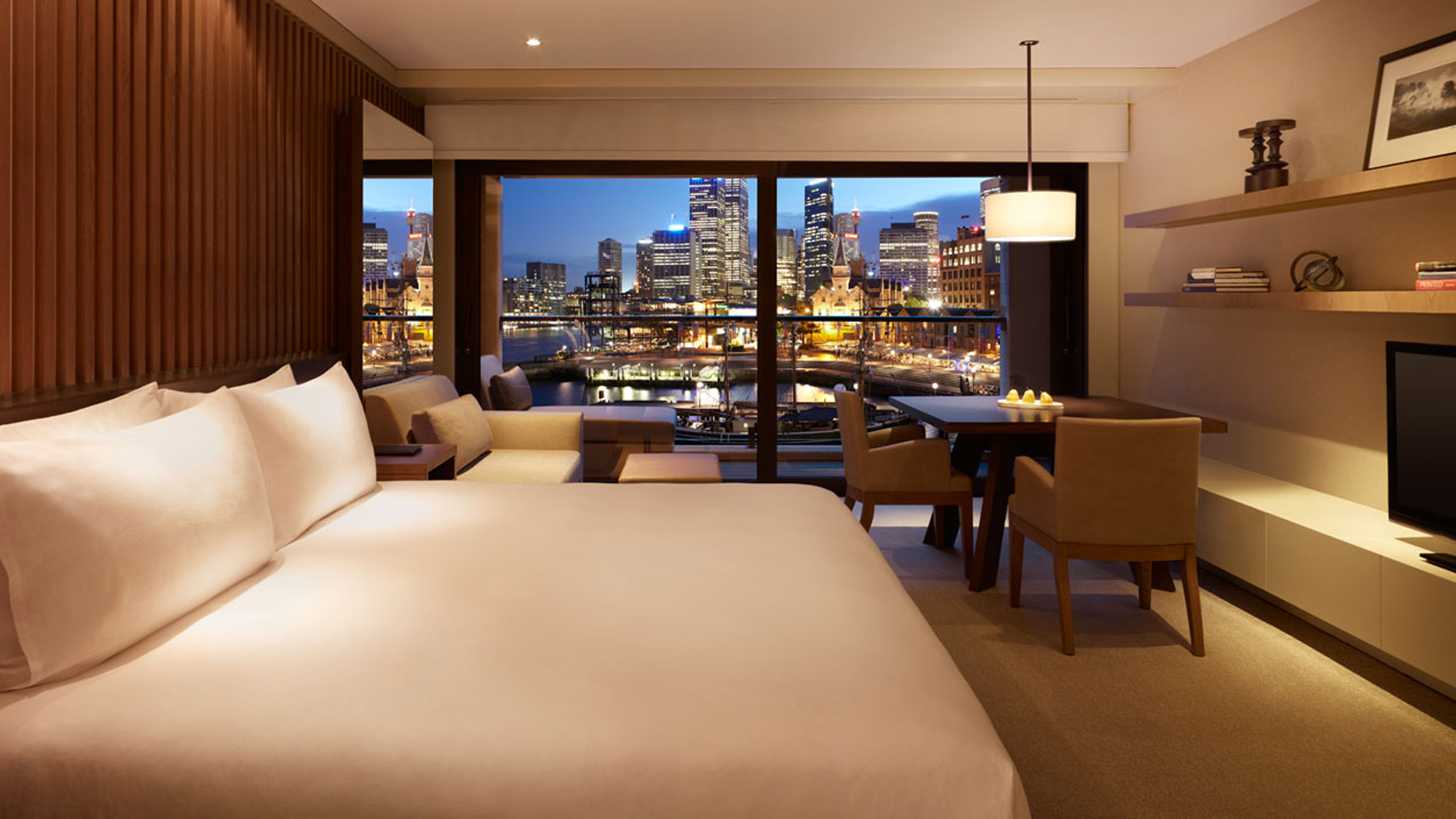 park-hyatt-sydney-bedroom