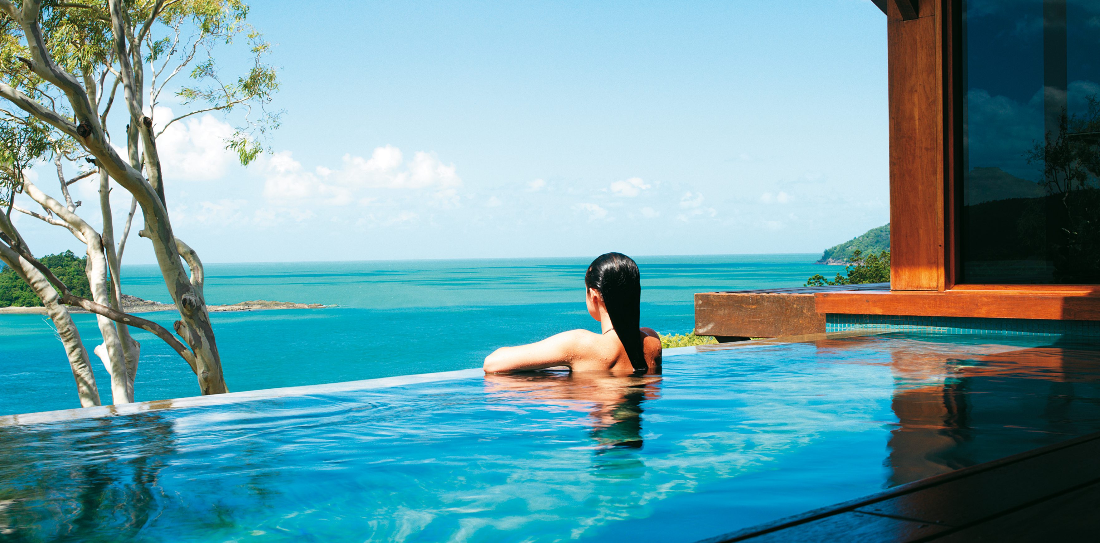 qualia infinity swimming pool