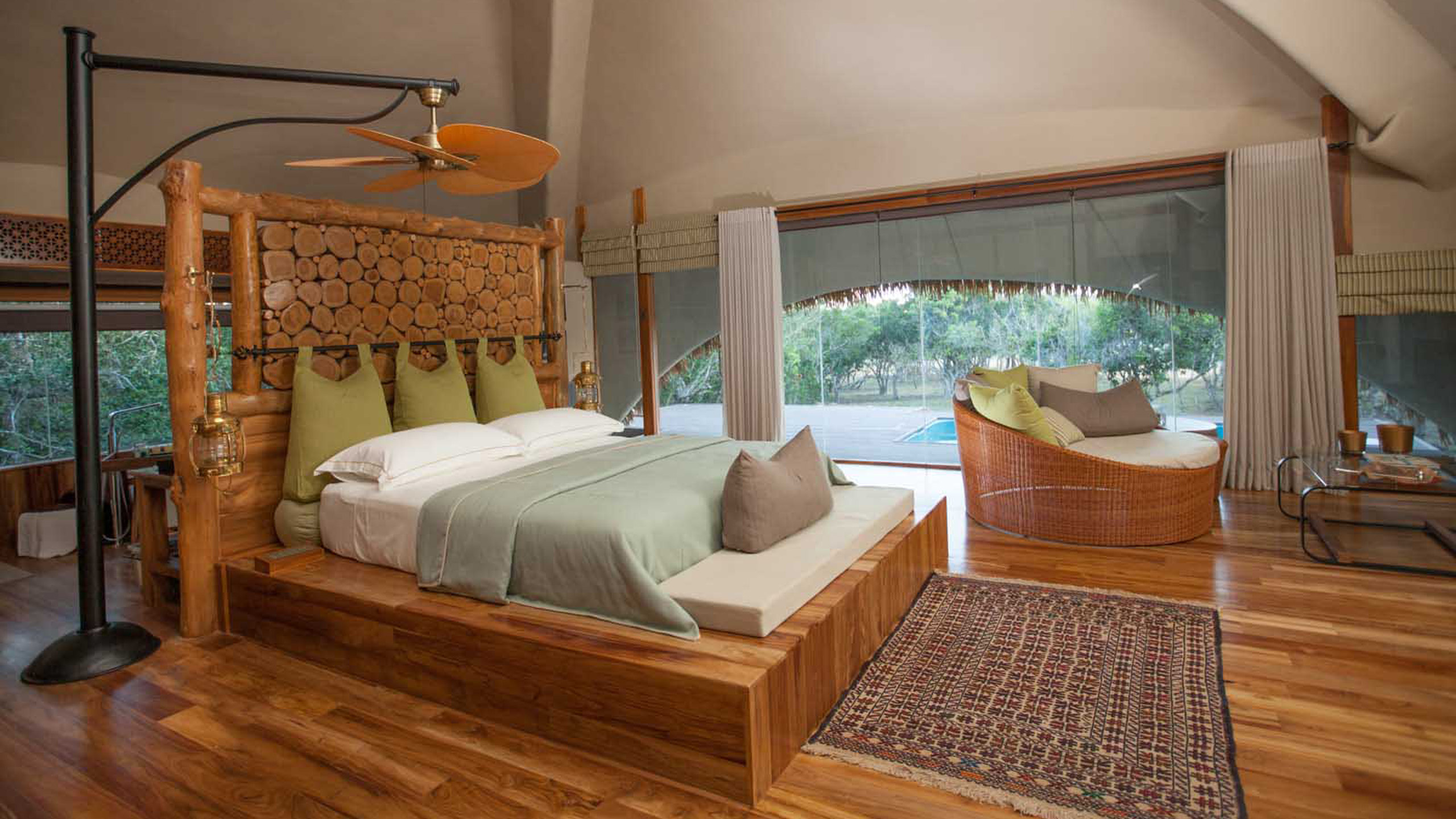 Chena Huts