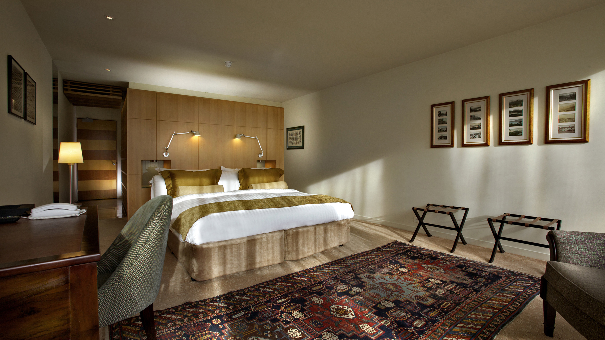 Islington Hotel