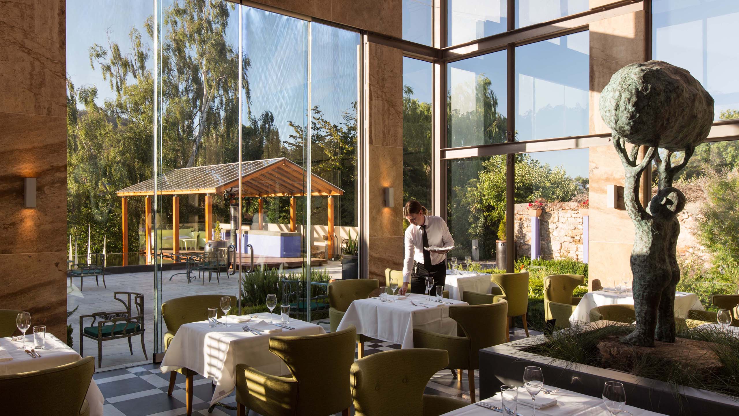 Islington Hotel
