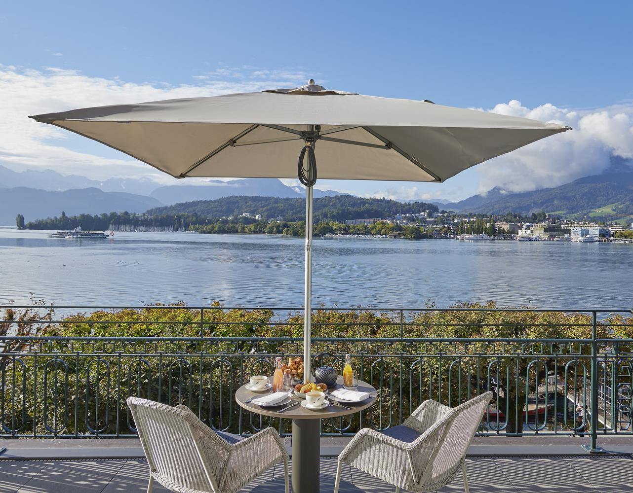Mandarin Oriental Palace Luzern lake view