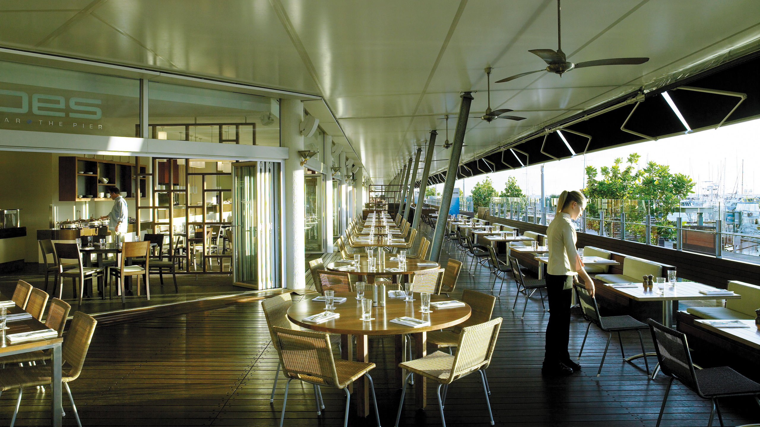 Shangri-La Cairns